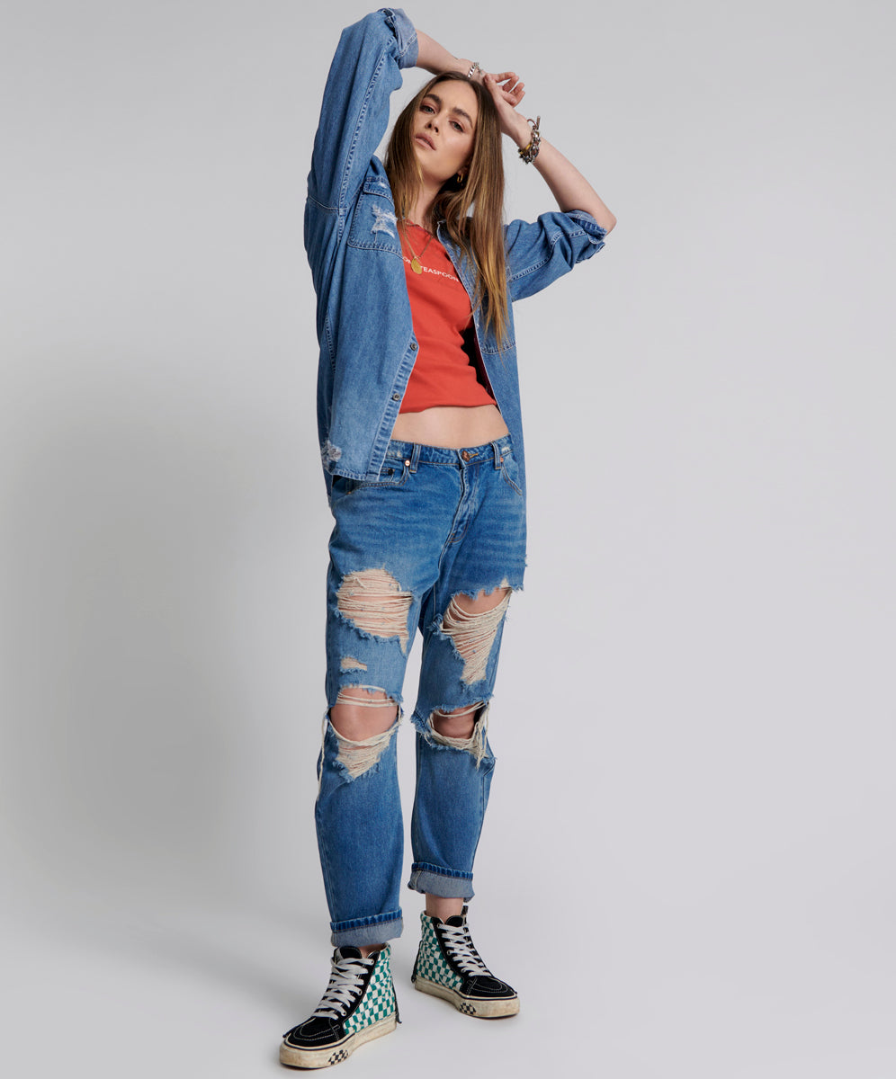 Saints Low Waist Boyfriend Denim Jeans - Pacifica