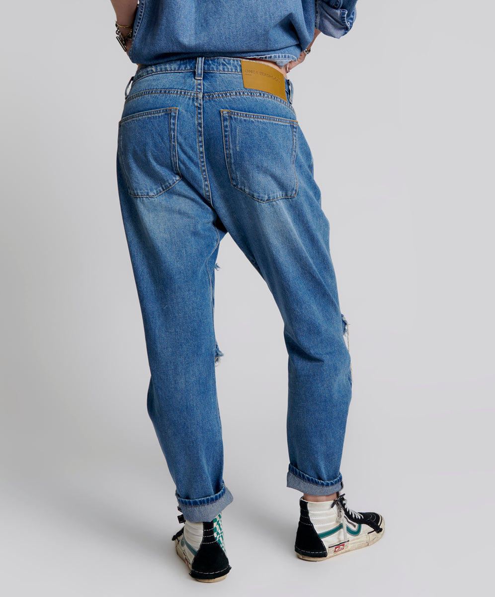 Saints Low Waist Boyfriend Denim Jeans - Pacifica