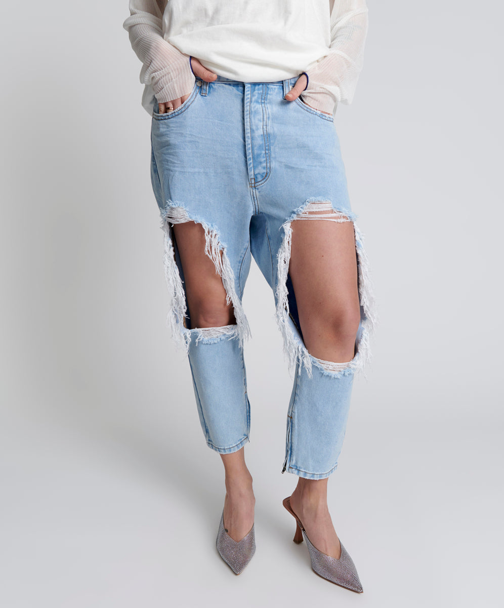 BLUE LATTE KINGPINS CROPPED BOYFRIEND JEANS