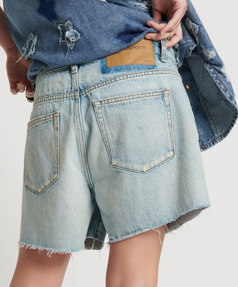 Shakers Low Waist Super Relaxed Denim Shorts - Kansas Blue