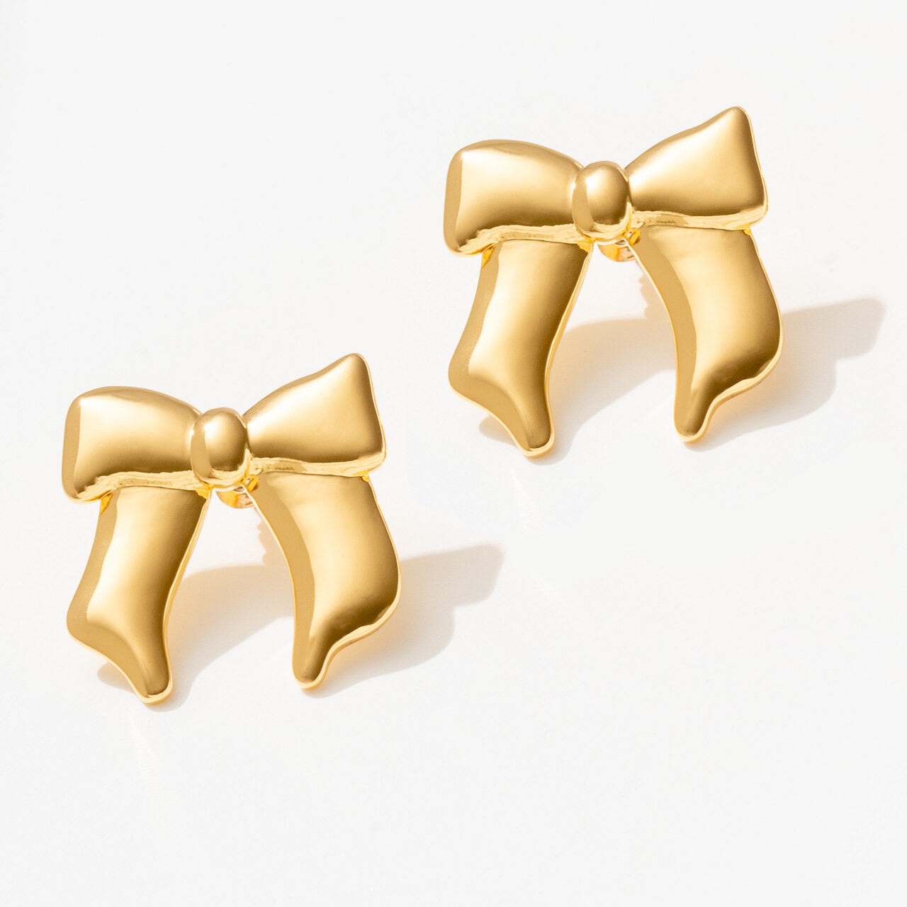 Ribbon Earrings