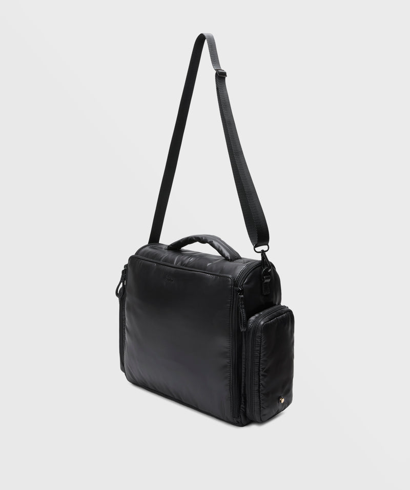 Vanity Kit Large Nylon In Black
