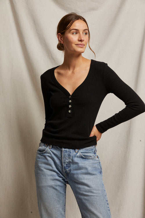 T206 - Evangeline - Sweater Rib Long Sleeve Vneck
