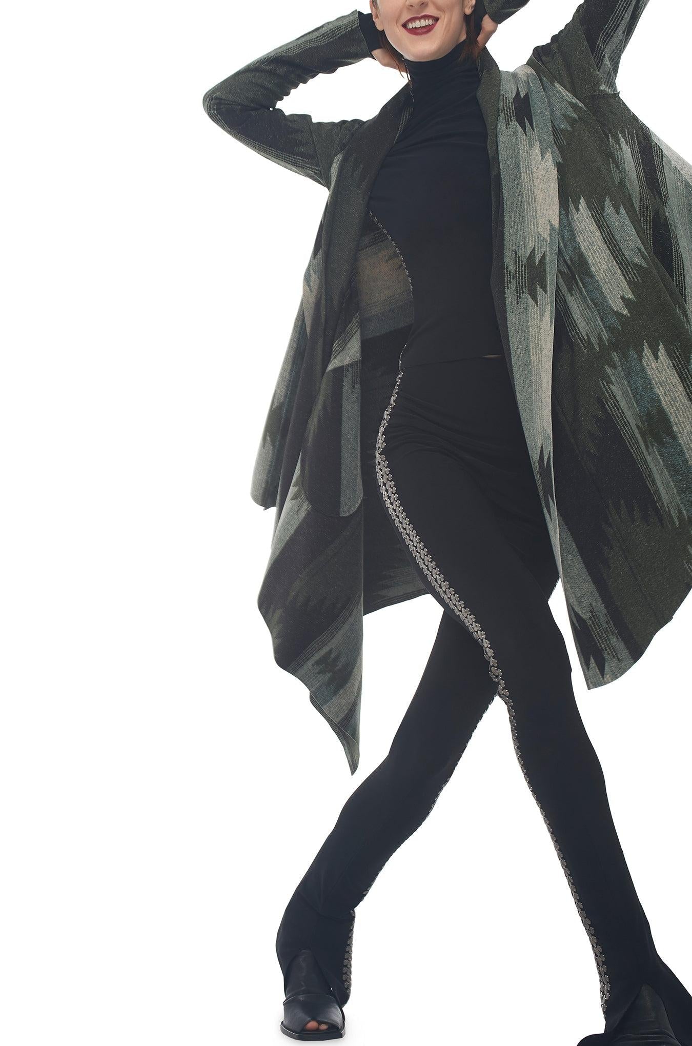 UNEVEN BLANKET COAT