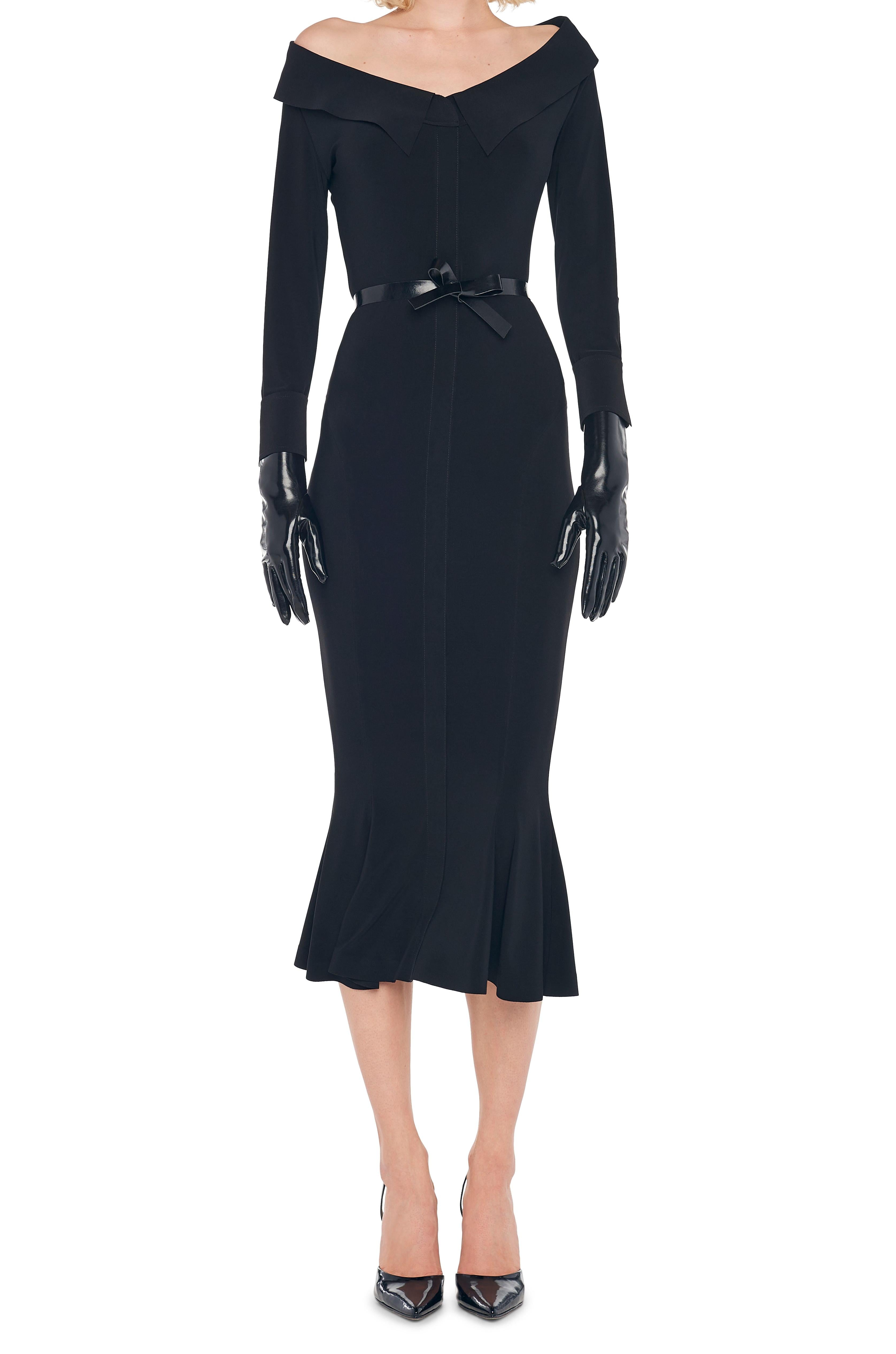OFF SHOULDER FISHTAIL DRESS
