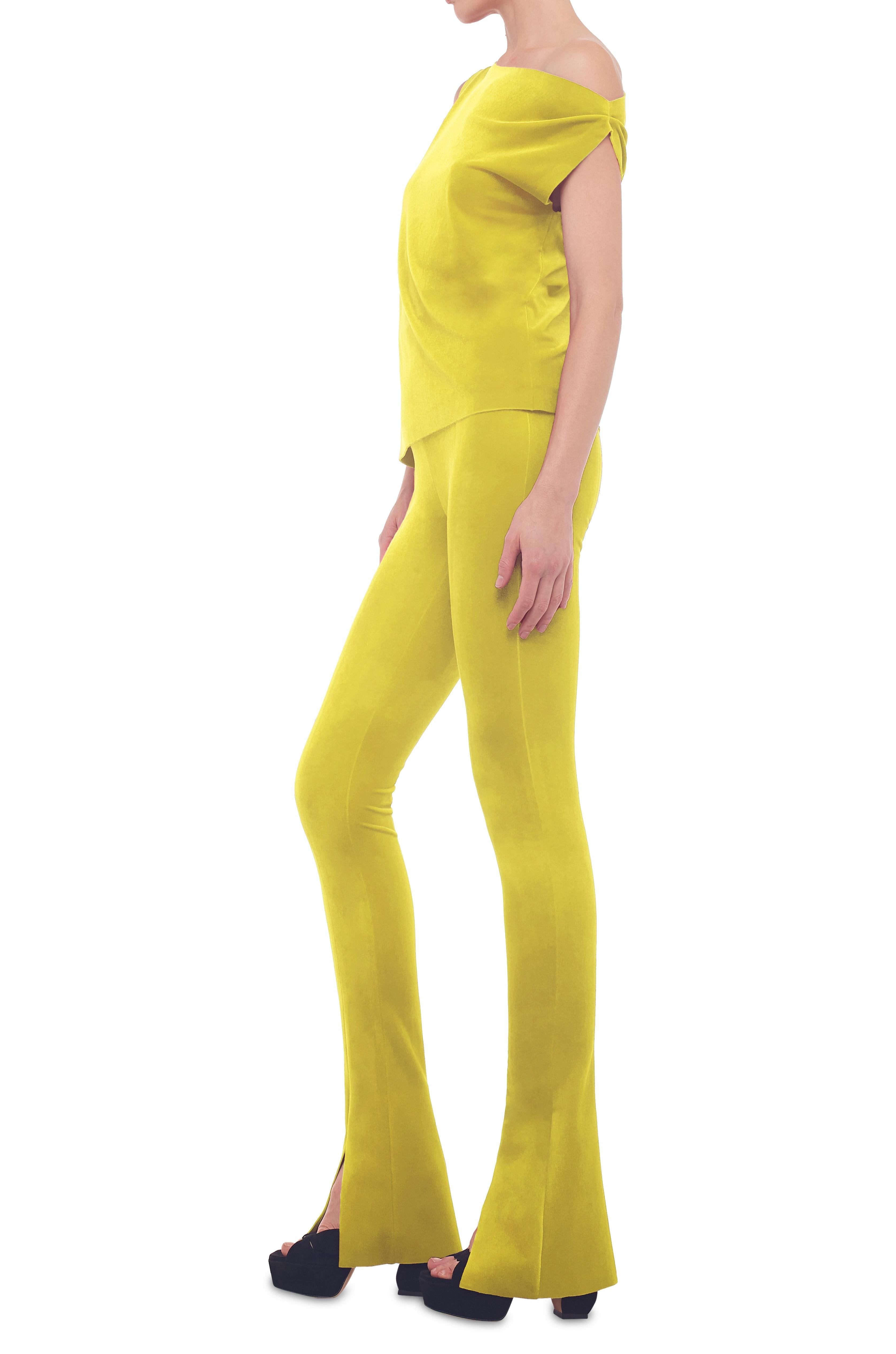 DROP SHOULDER TOP