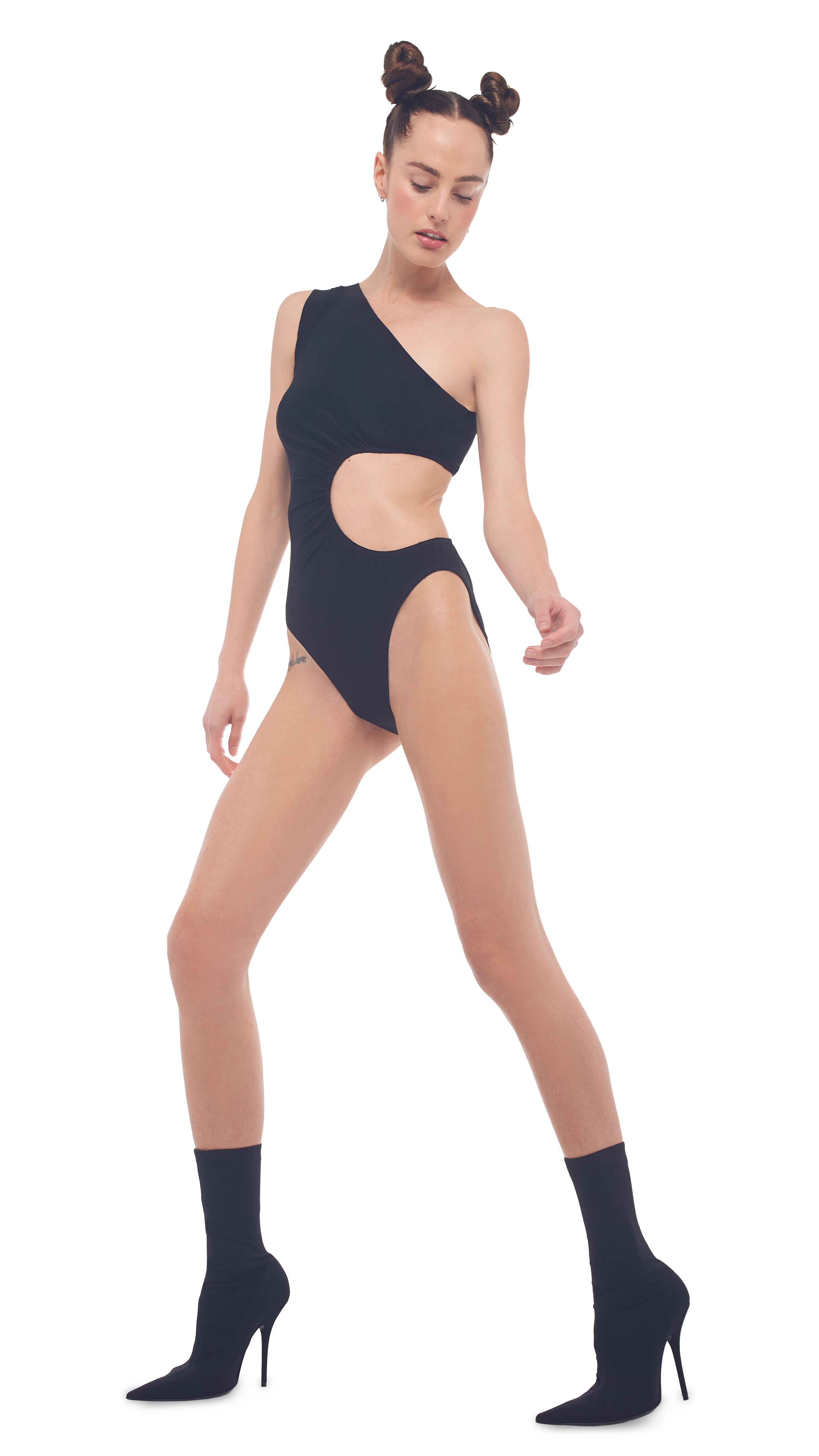 ONE SHOULDER SUNBURST MIO