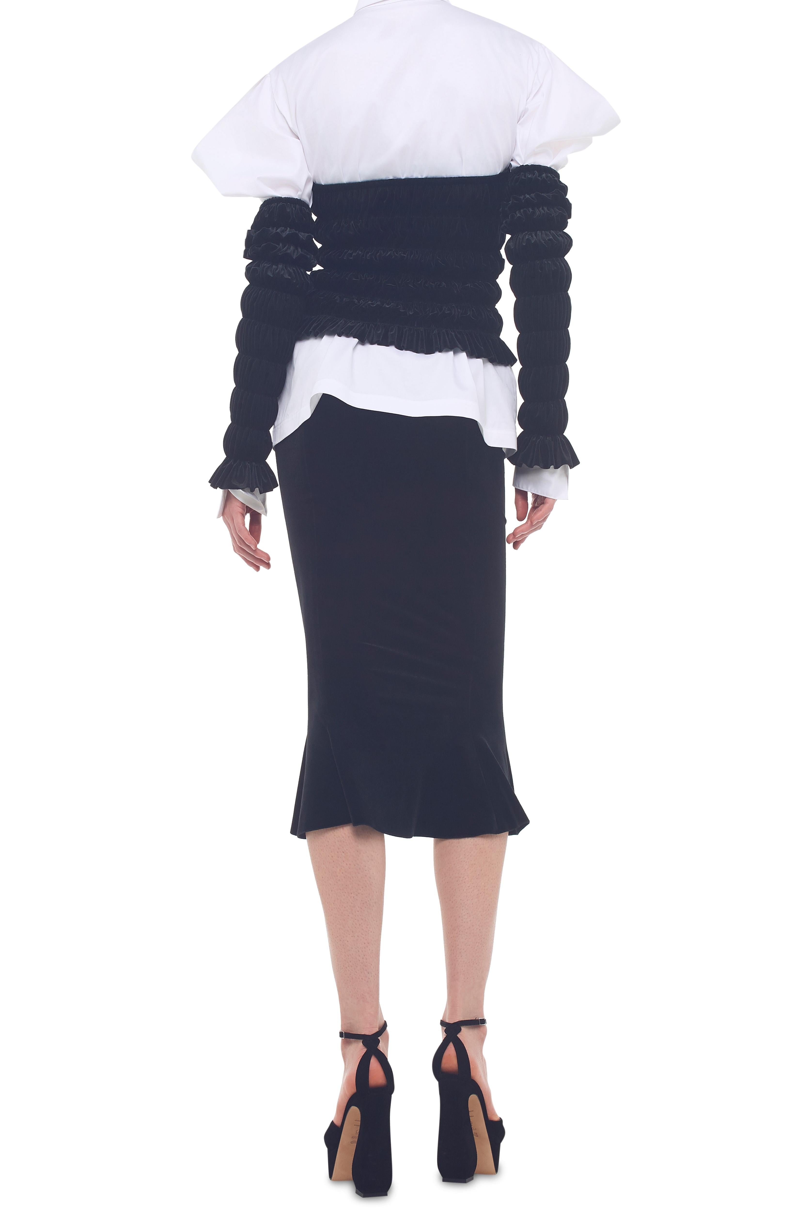 ELASTIC TUBE TOP W/ SLEEVES