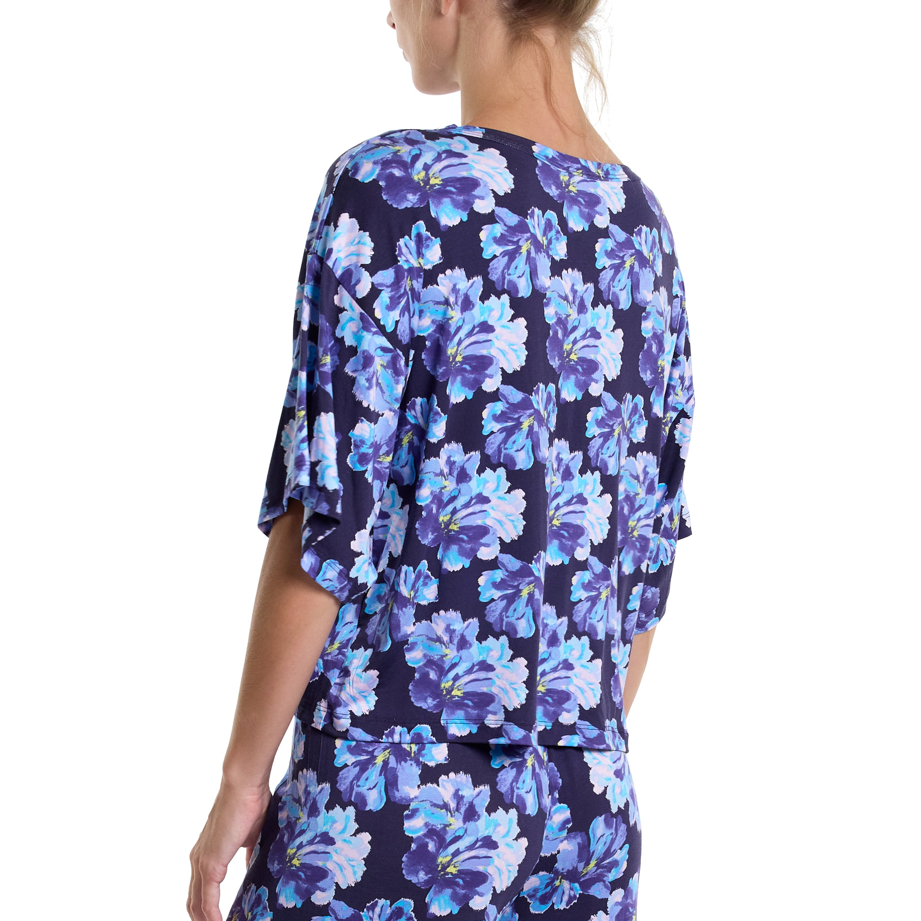 UNWIND OVERSIZED T-SHIRT