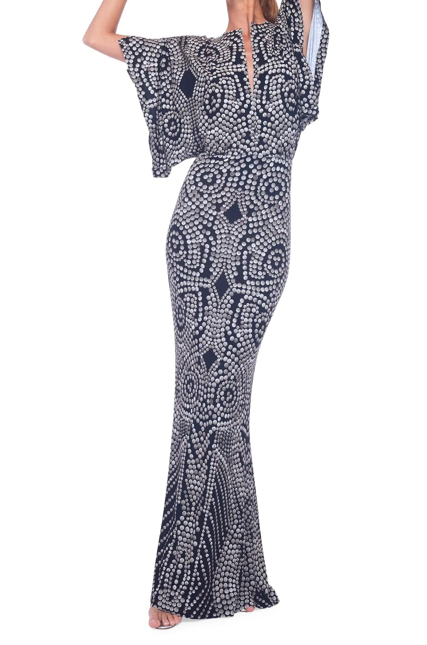 OBIE GOWN
