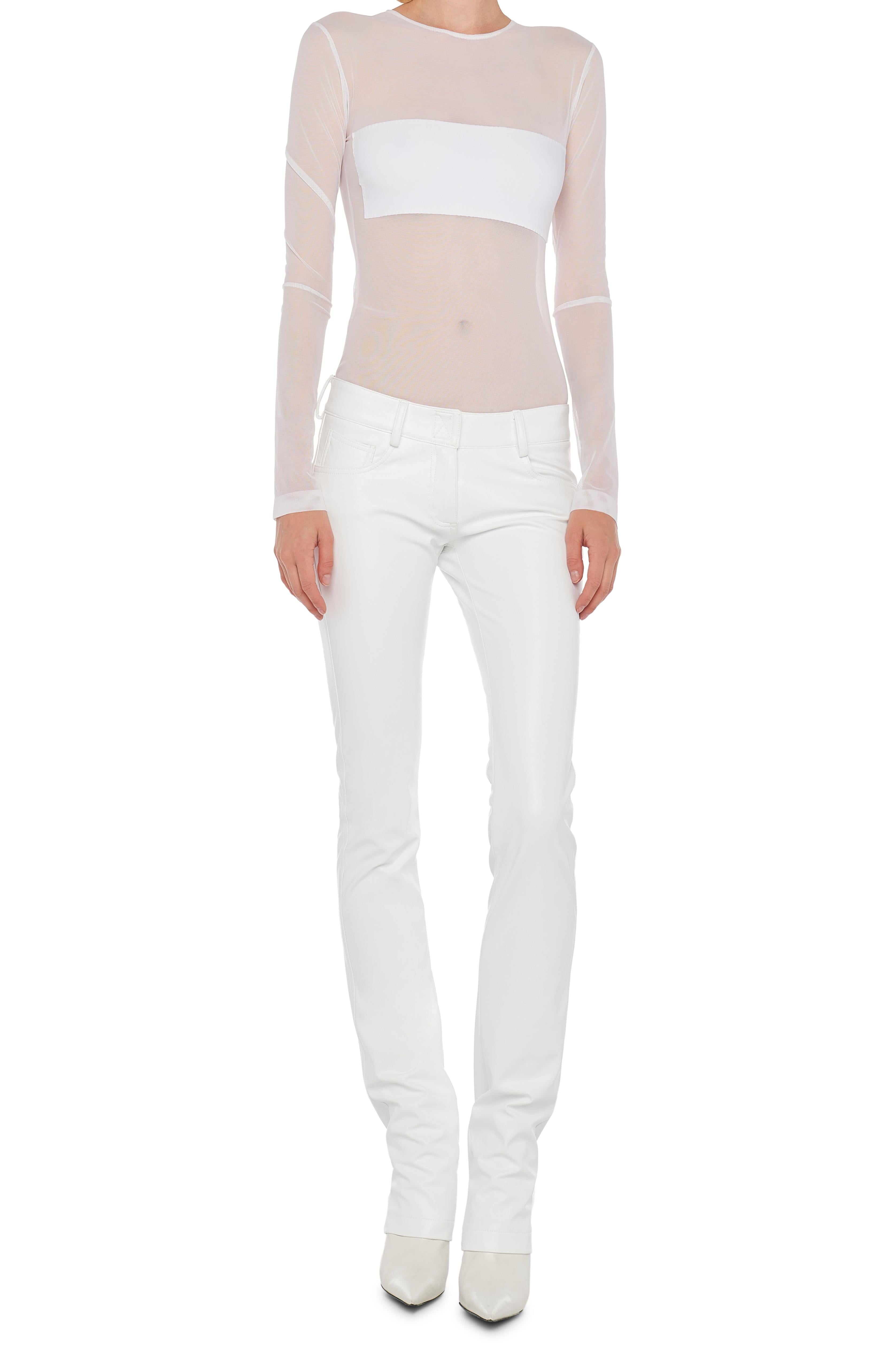 LONG SLEEVE DASH APPLIQUE TOP