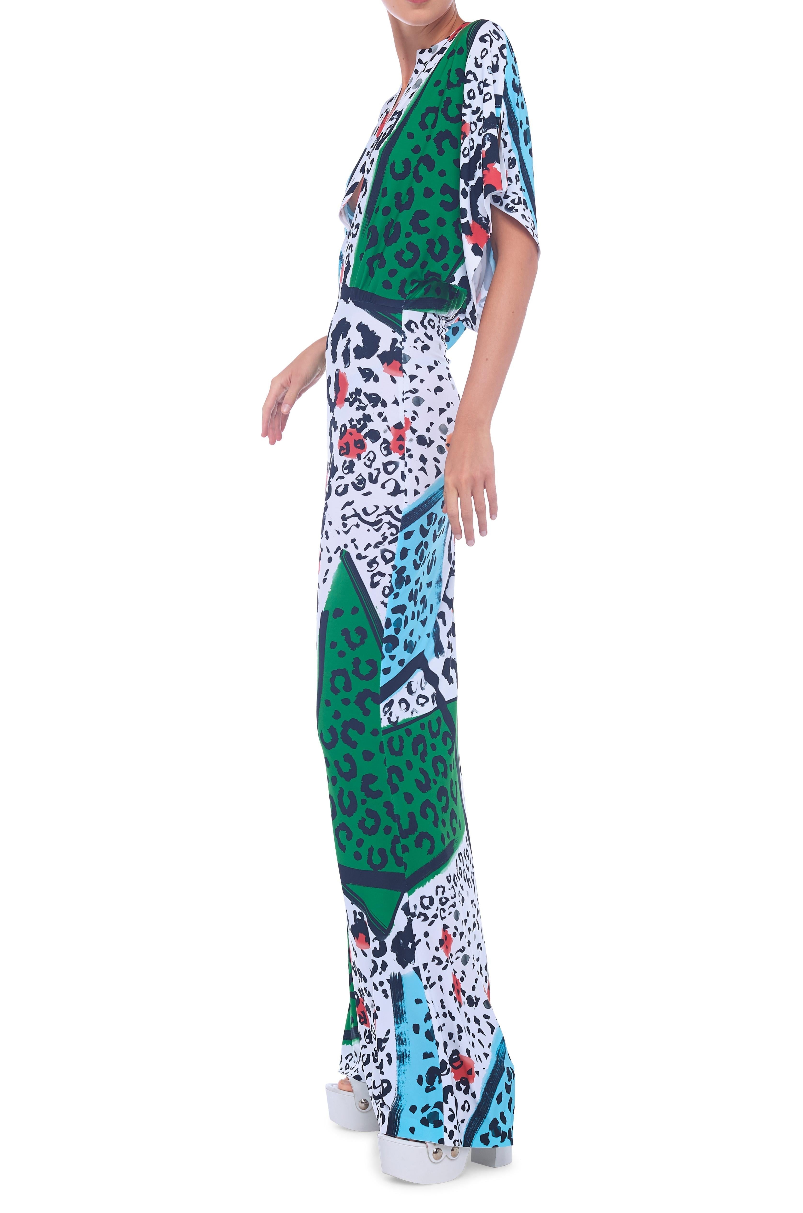 OBIE GOWN