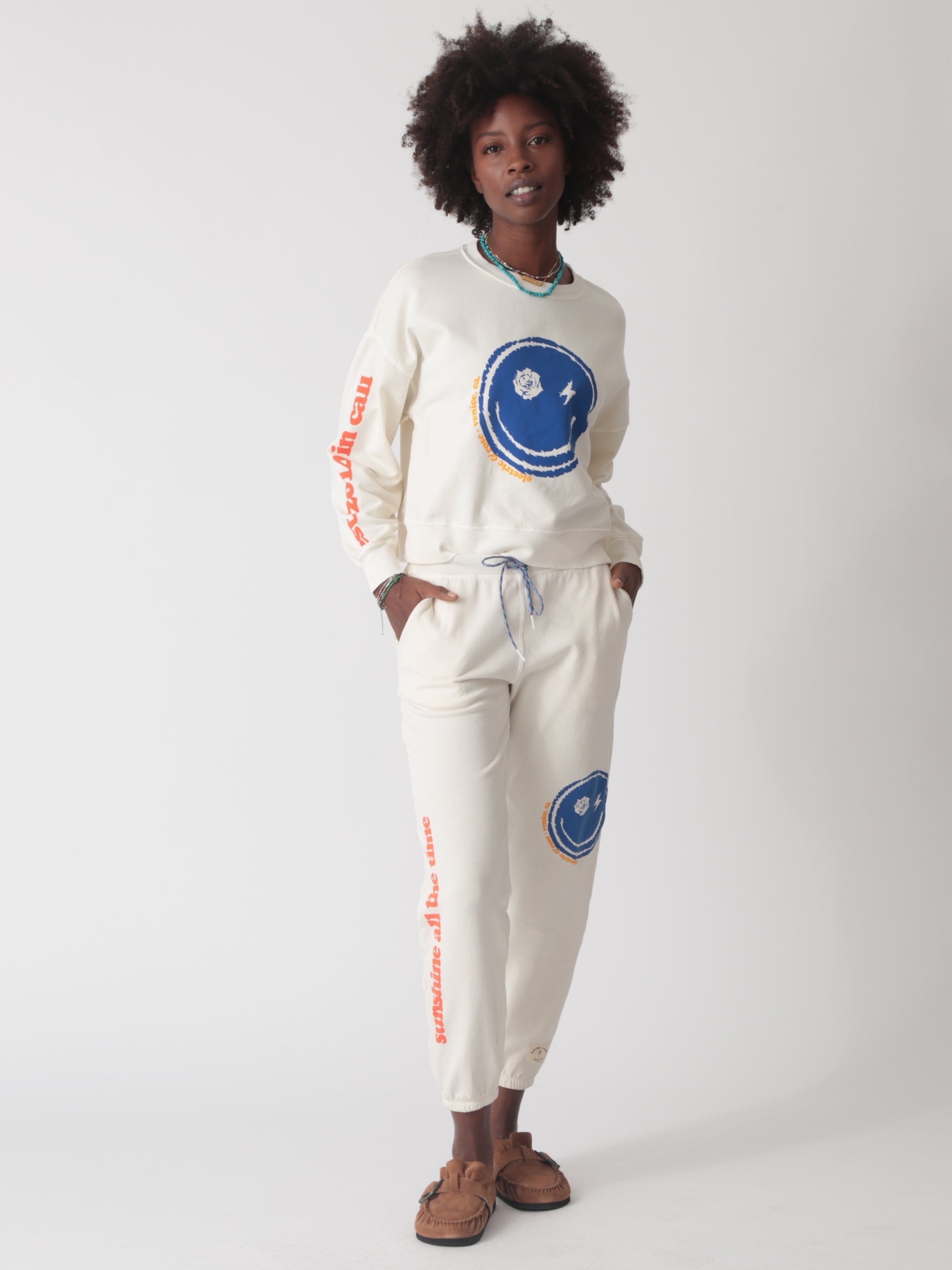 Classic Jogger - Ivory Smiley