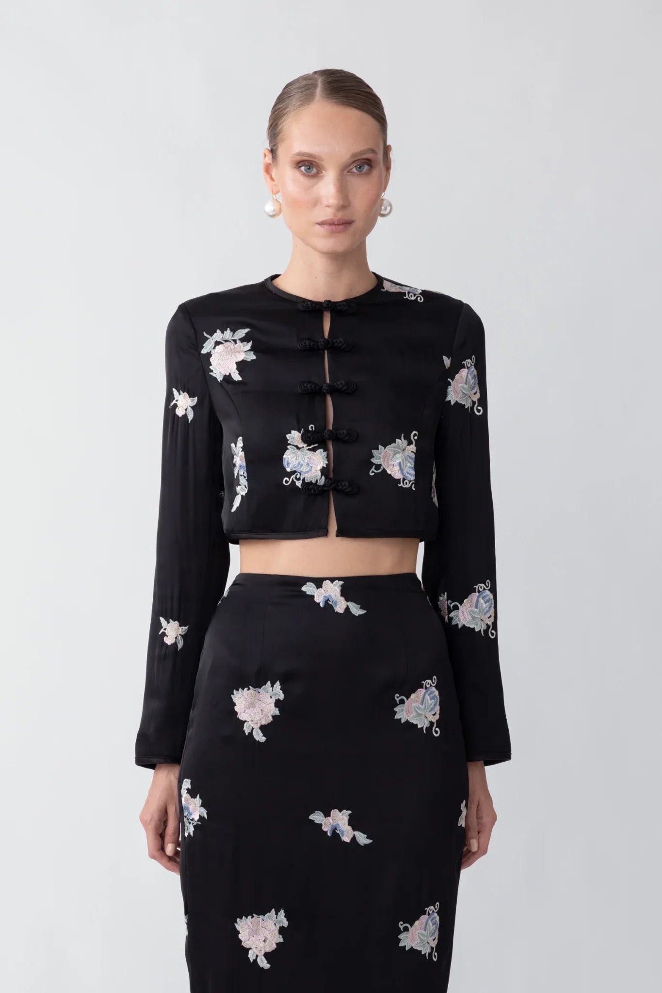 Mira Embroidered Top - Black