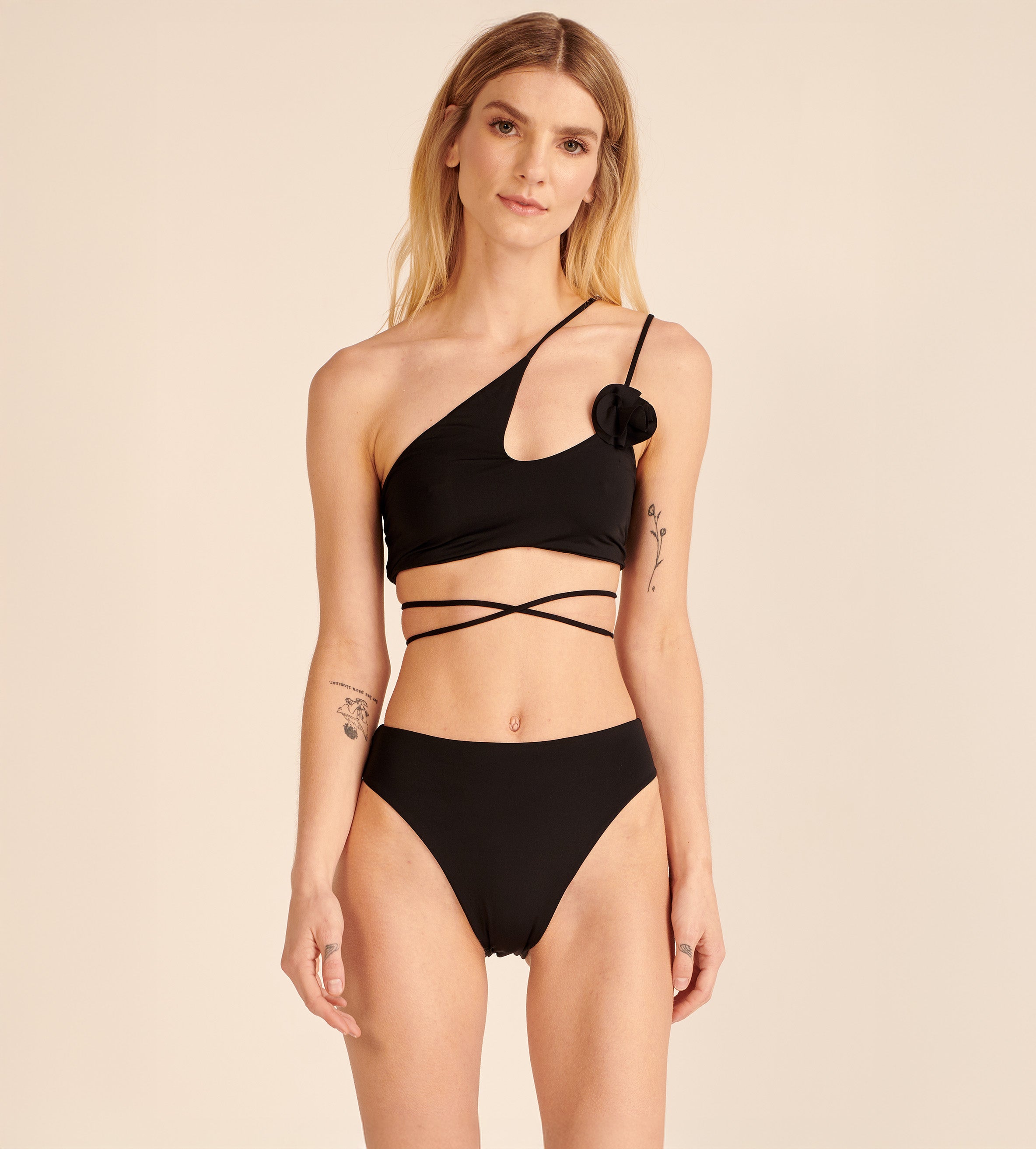 BARAJAS TWO PIECE