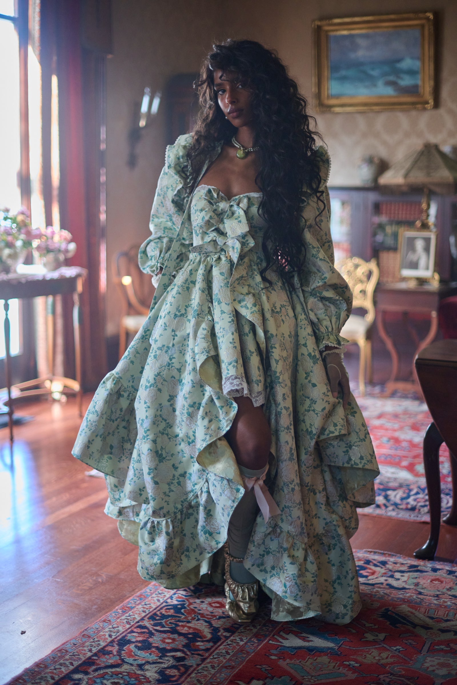 Eloise Duchess Tournure