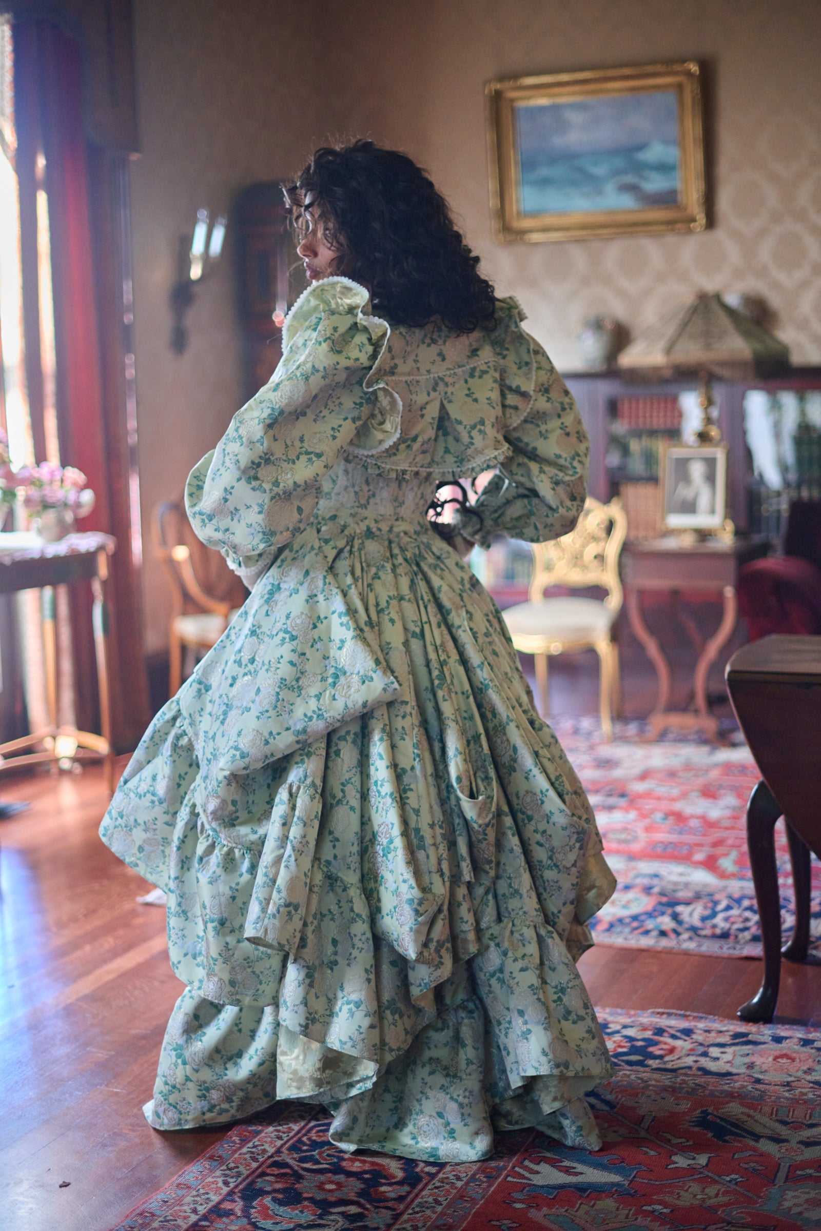 Eloise Duchess Tournure