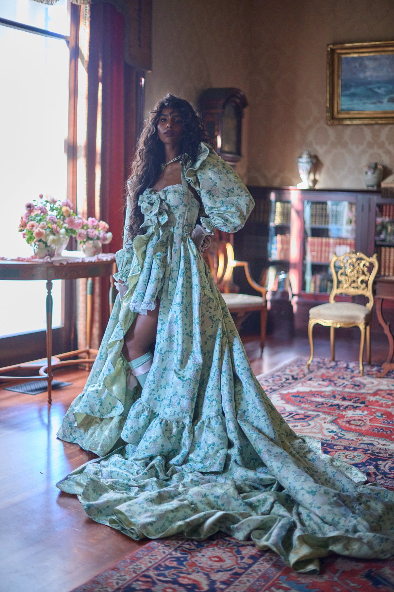 Eloise Duchess Tournure