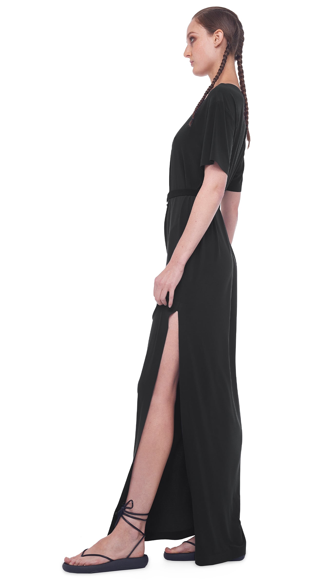 BOXY GOWN WITH SIDE SLIT