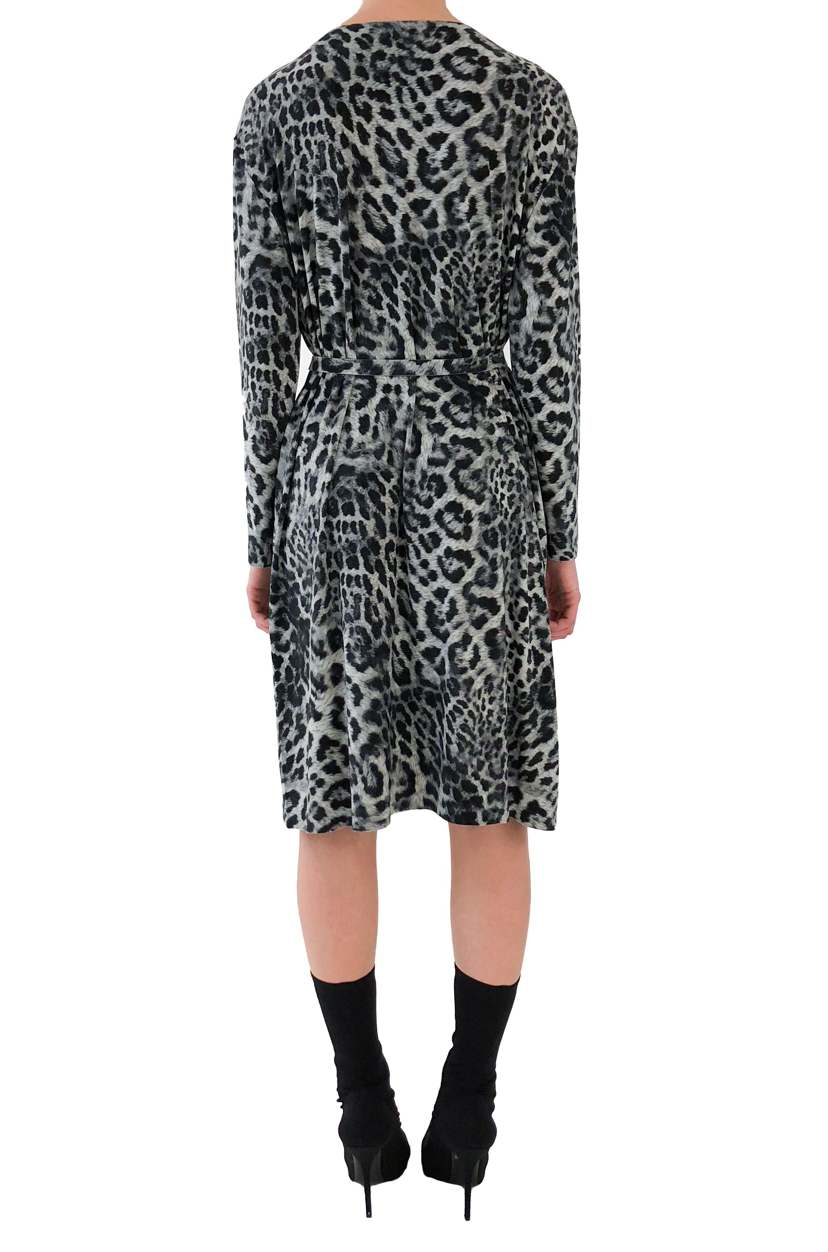 BF CREW DRESS TO KNEE