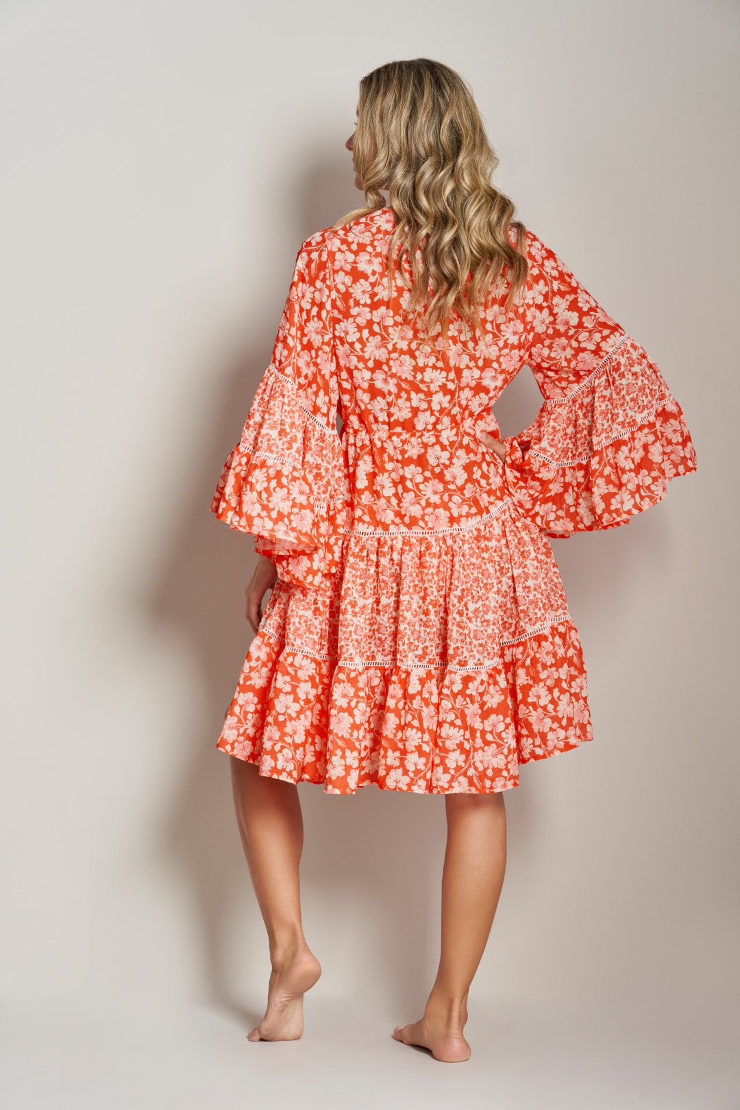 Exotic Elegance Mini Floral - Short Kimono