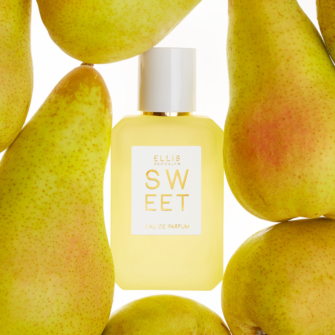 SWEET 100ml bottle near pears 