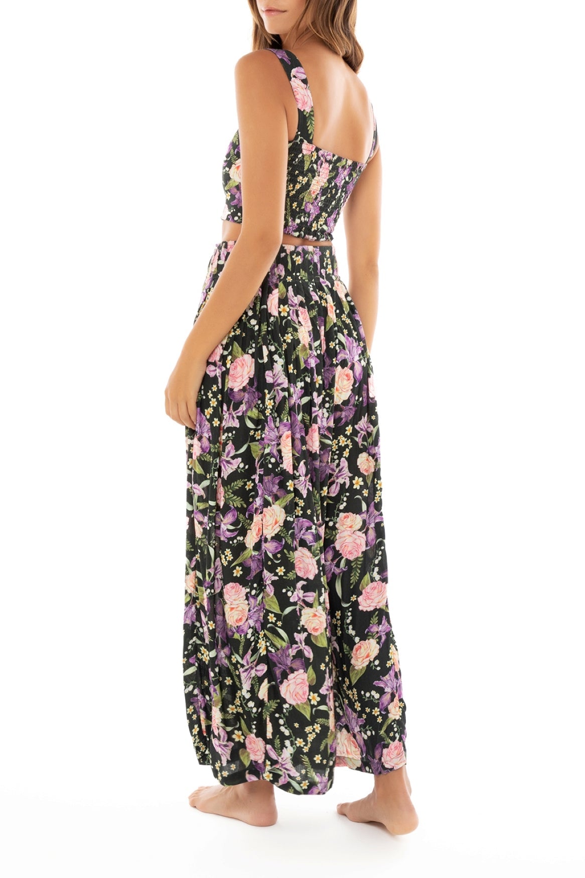 Hanne-Pants-13478-back-with-model