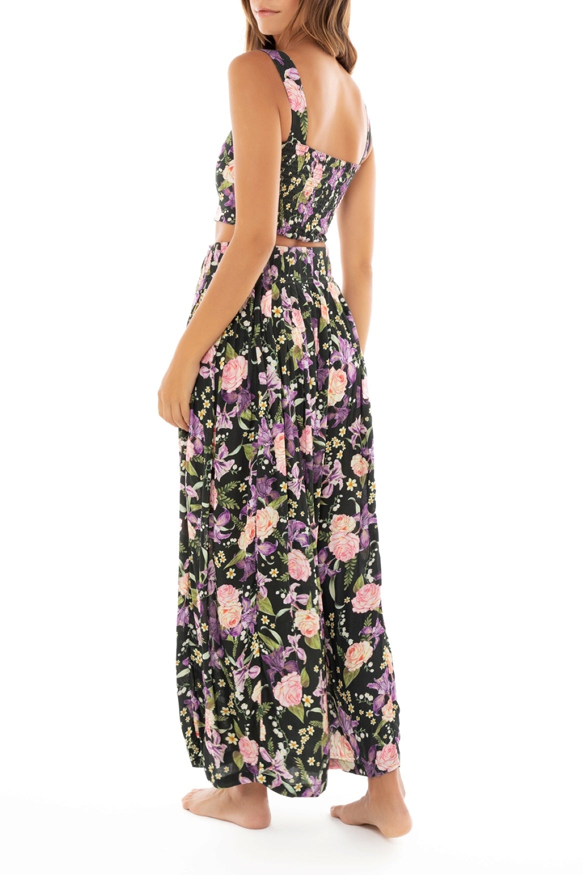 Leah-Crop-Top-13477-side-with-model