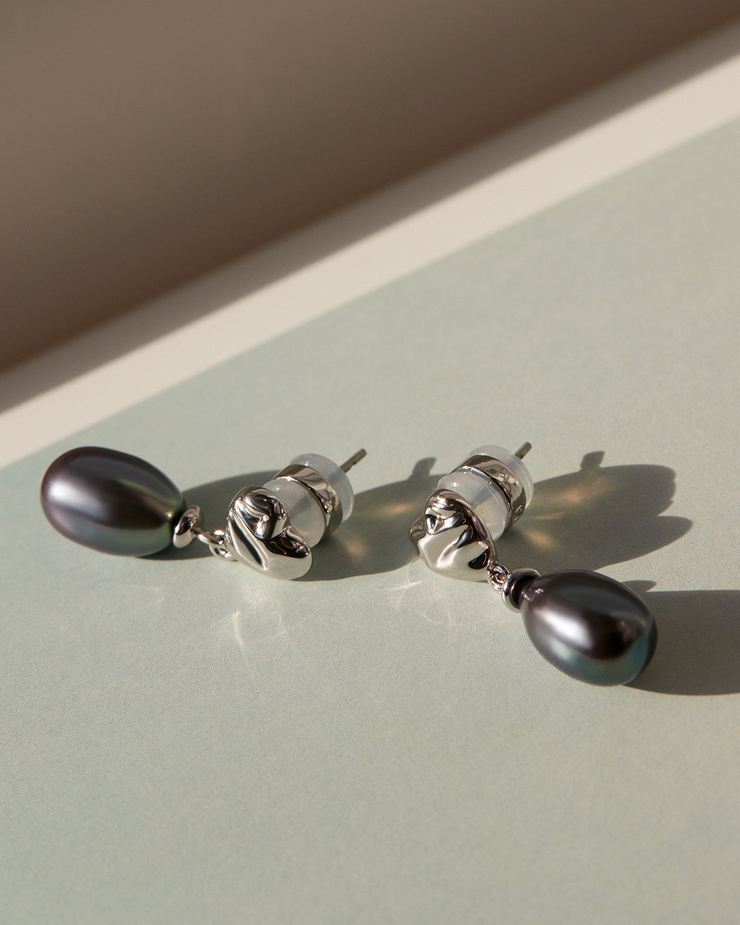 The Hammered Heart Pearl Studs