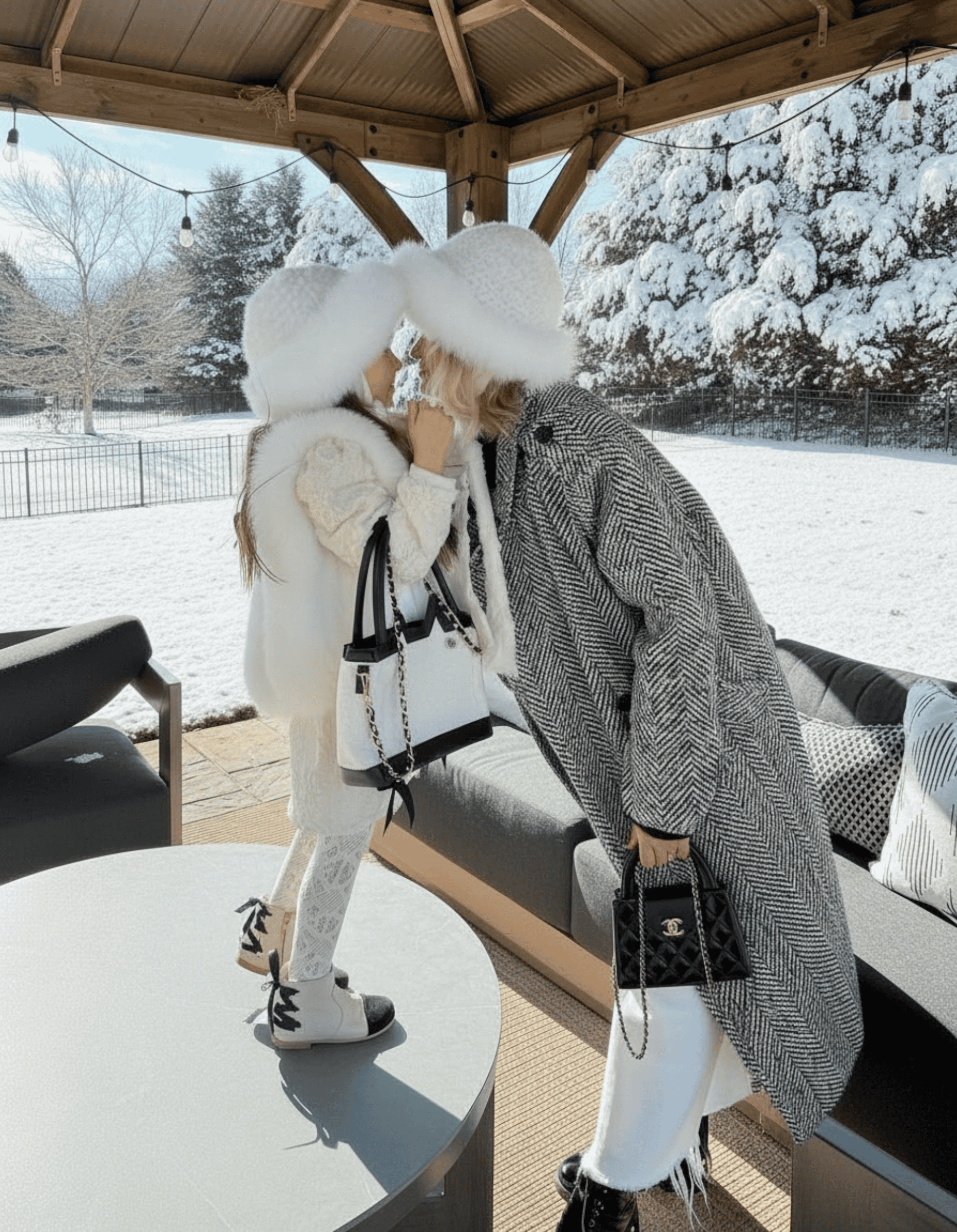 Ava Adults Fox Fur Hat