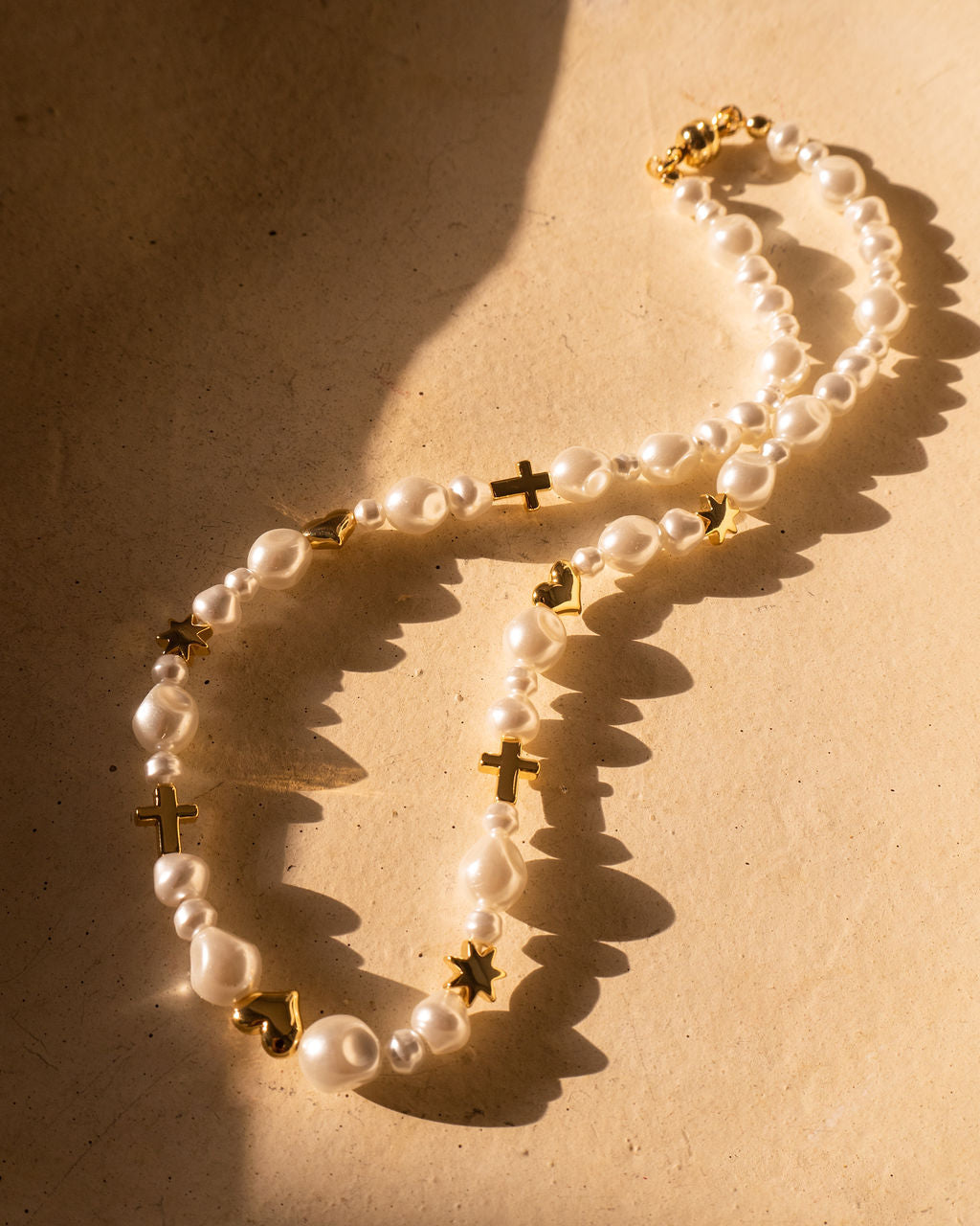 The Etoile Pearl Stud Necklace