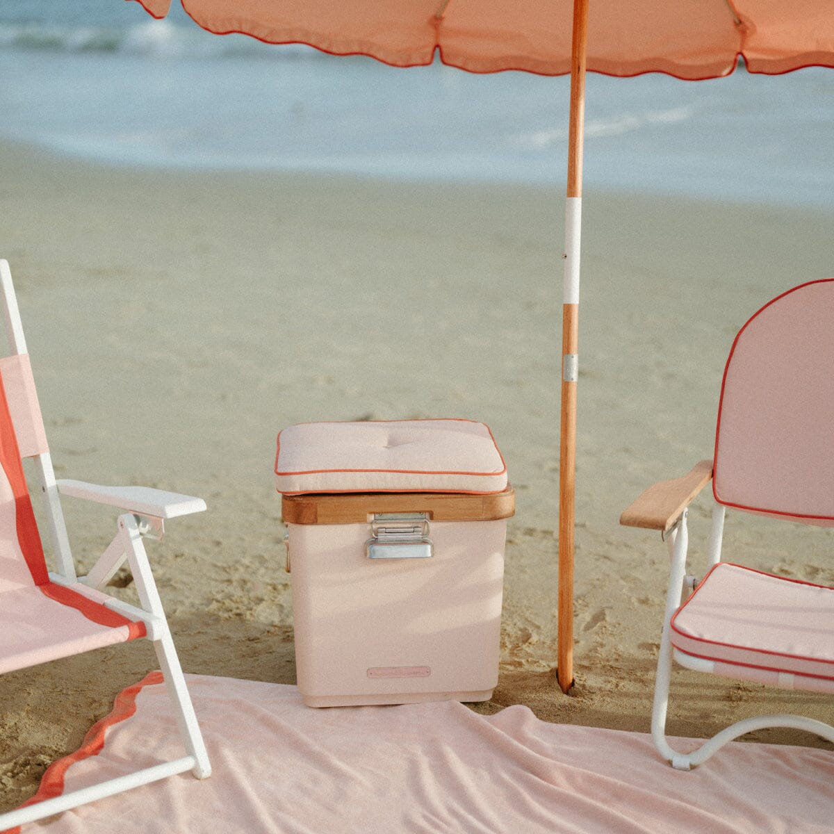 The Hemingway Cooler - Dusty Pink - 35 Quarts Hard Cooler Business & Pleasure Co 