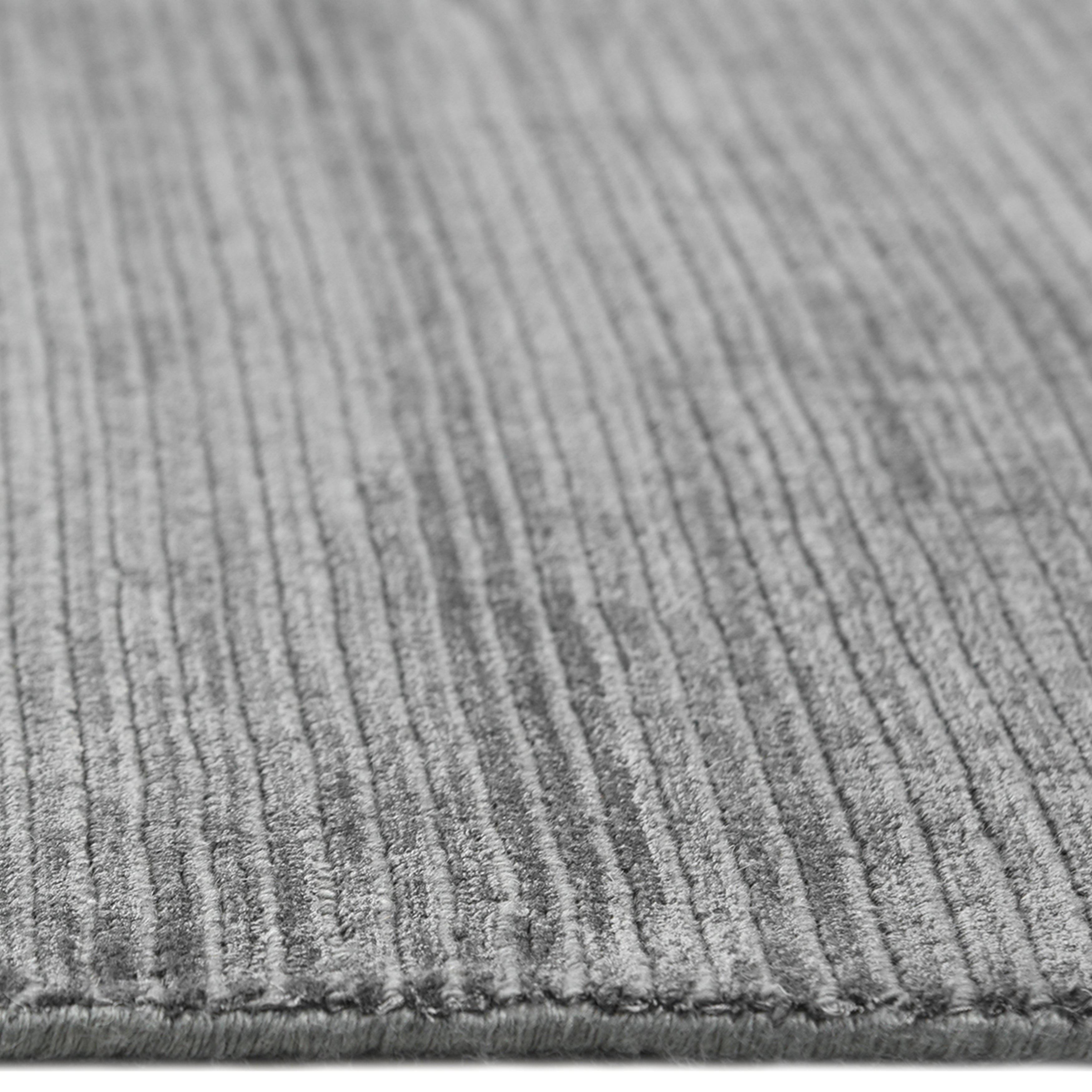 Cordi Handmade Contemporary Solid Gray Area Rug