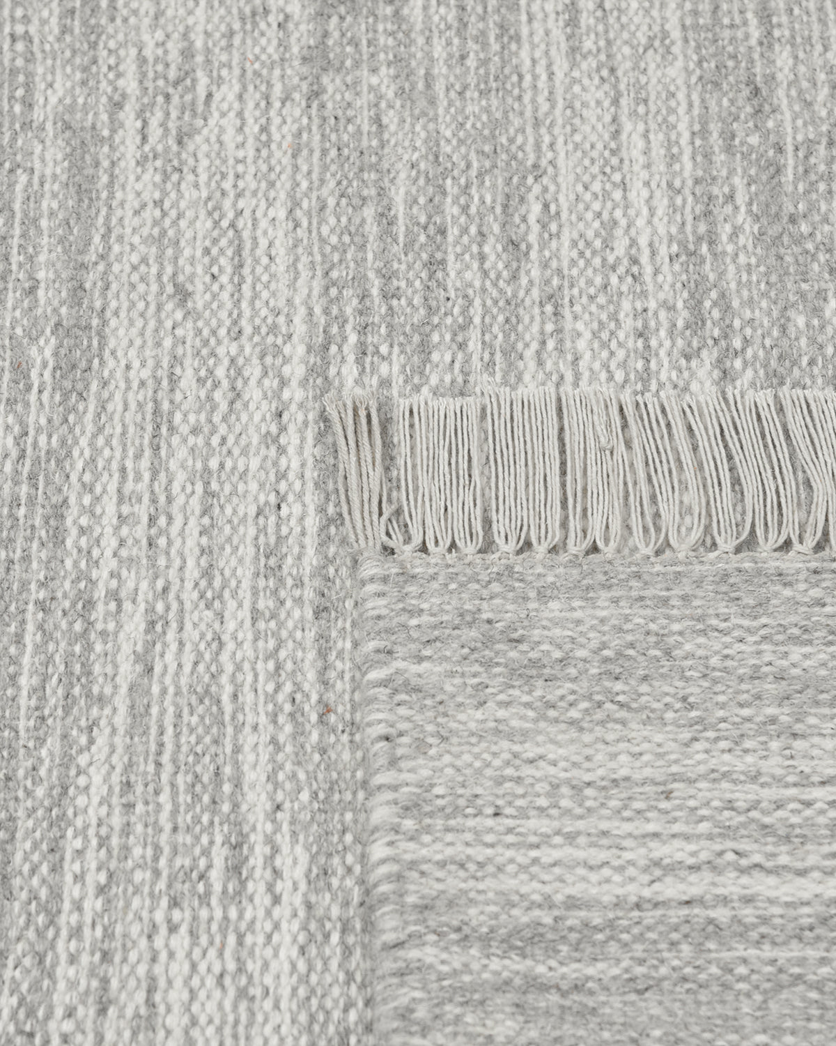 Louella Handmade Contemporary Striped Silver Area Rug