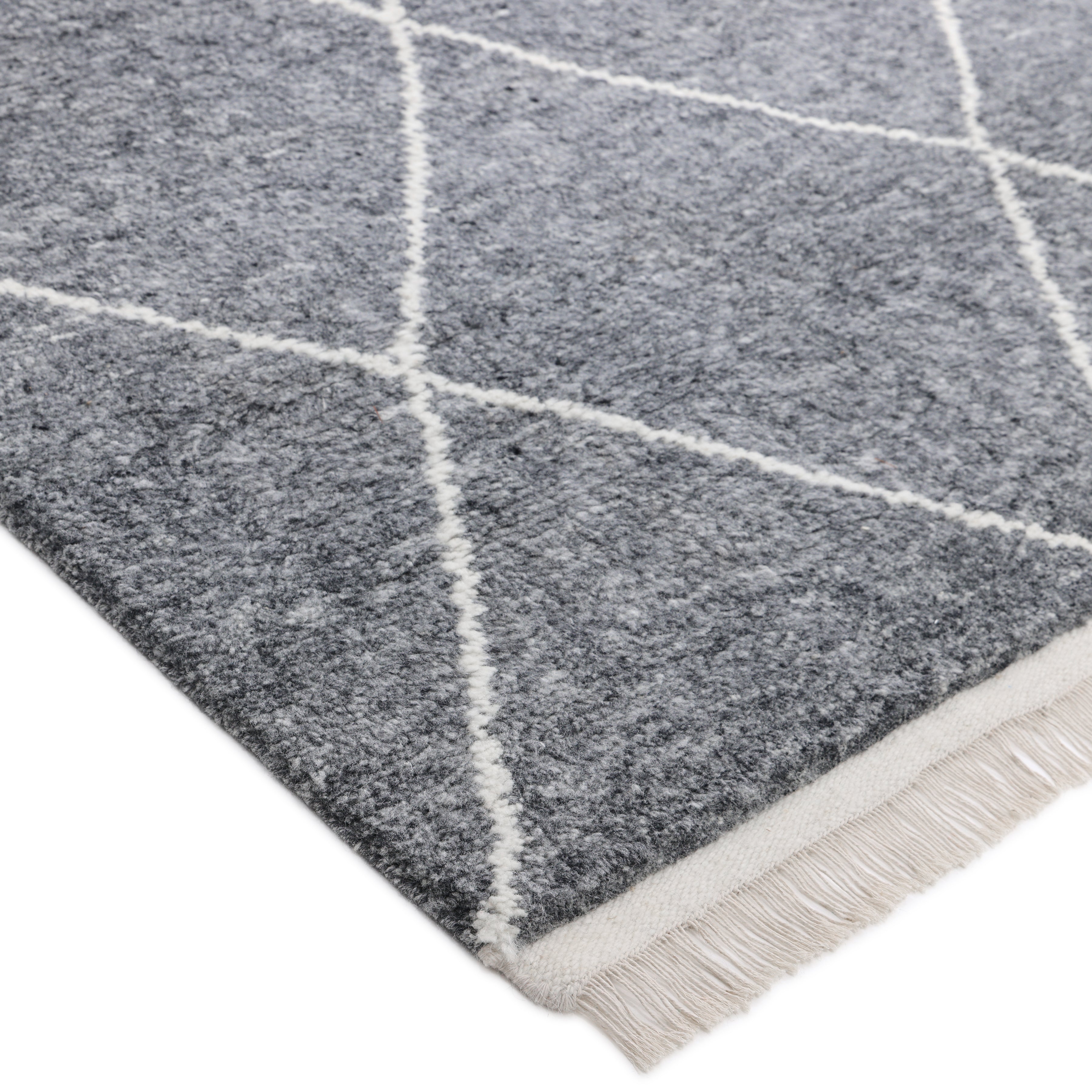 Wallis Handmade Bohemian Moroccan Gray Area Rug