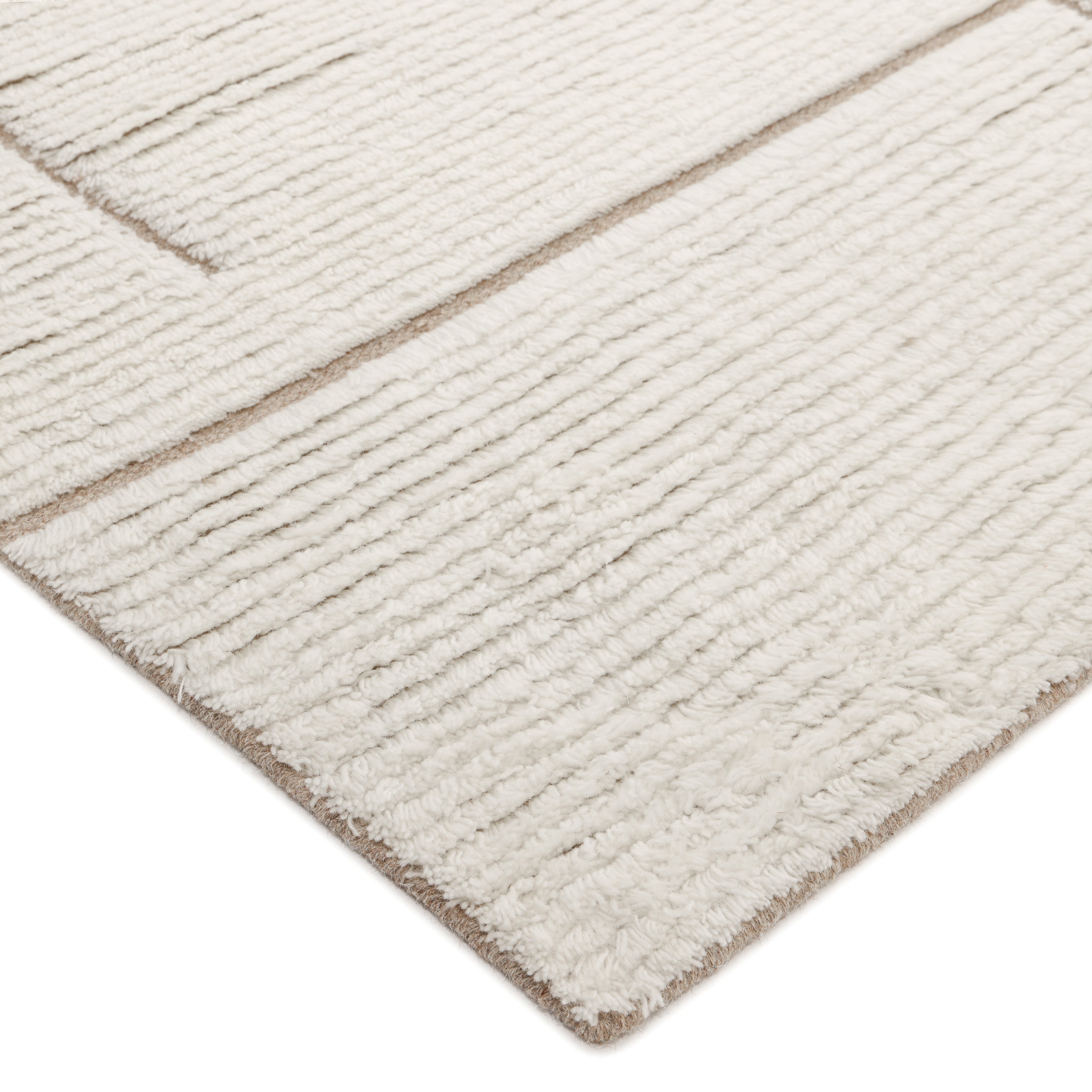 Norwich Handmade Contemporary Solid Ivory Area Rug