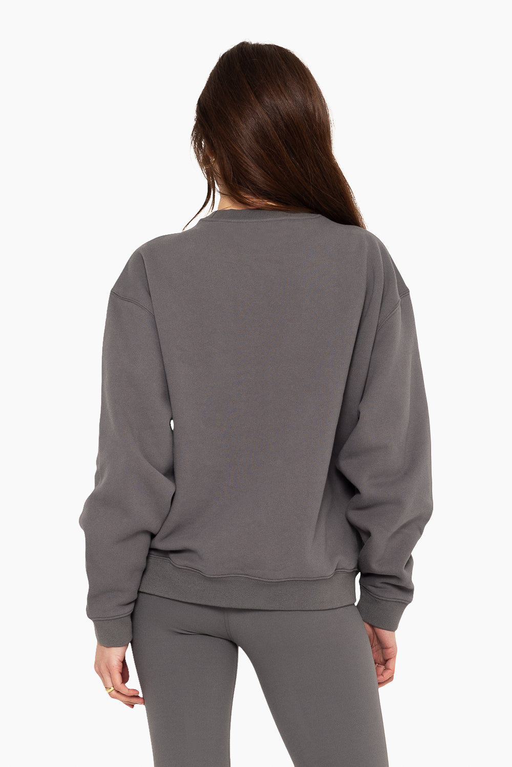 SET, EMBROIDERED HEAVYWEIGHT SWEATS CREWNECK IN GRAPHITE