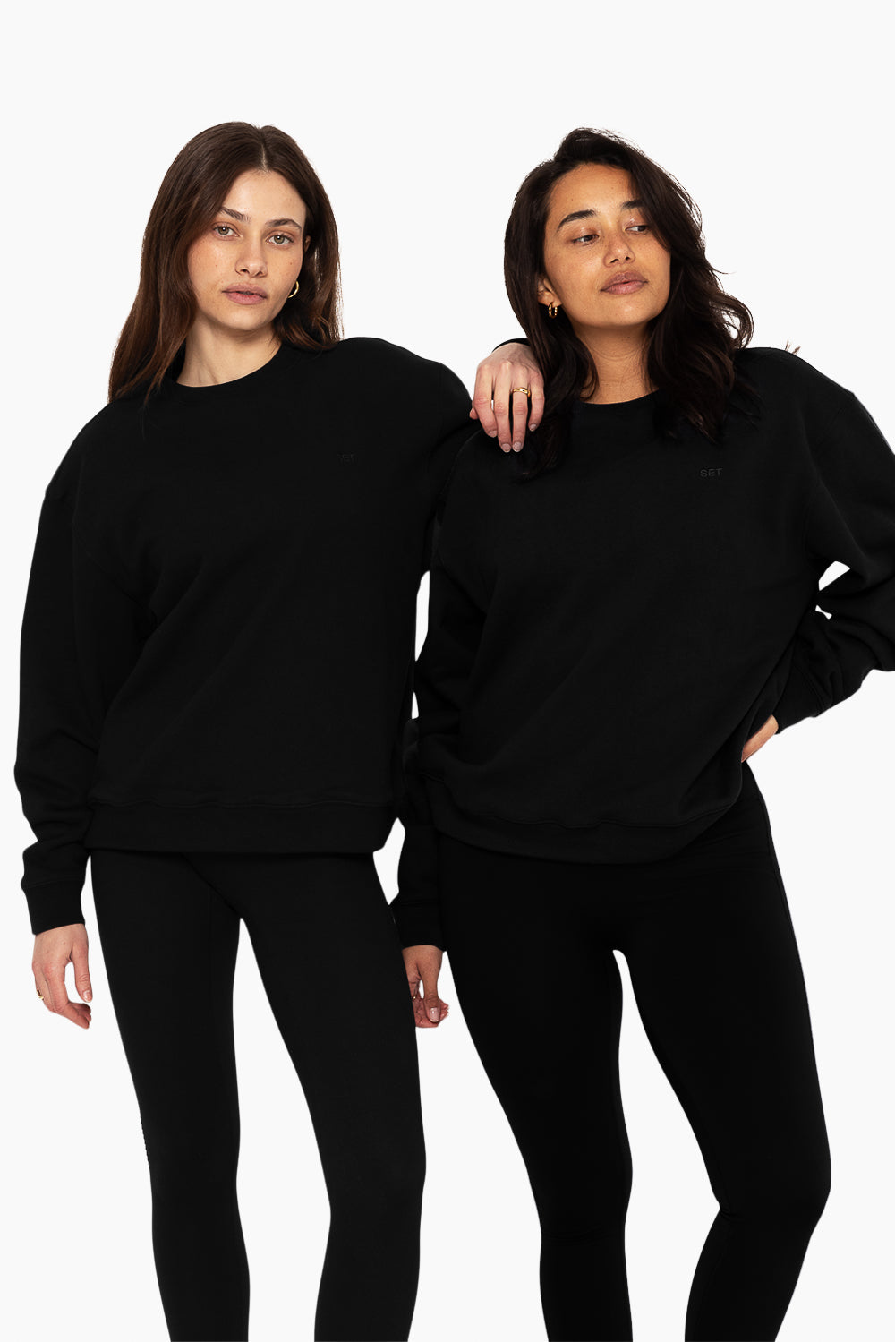 SET, EMBROIDERED HEAVYWEIGHT SWEATS CREWNECK IN ONYX