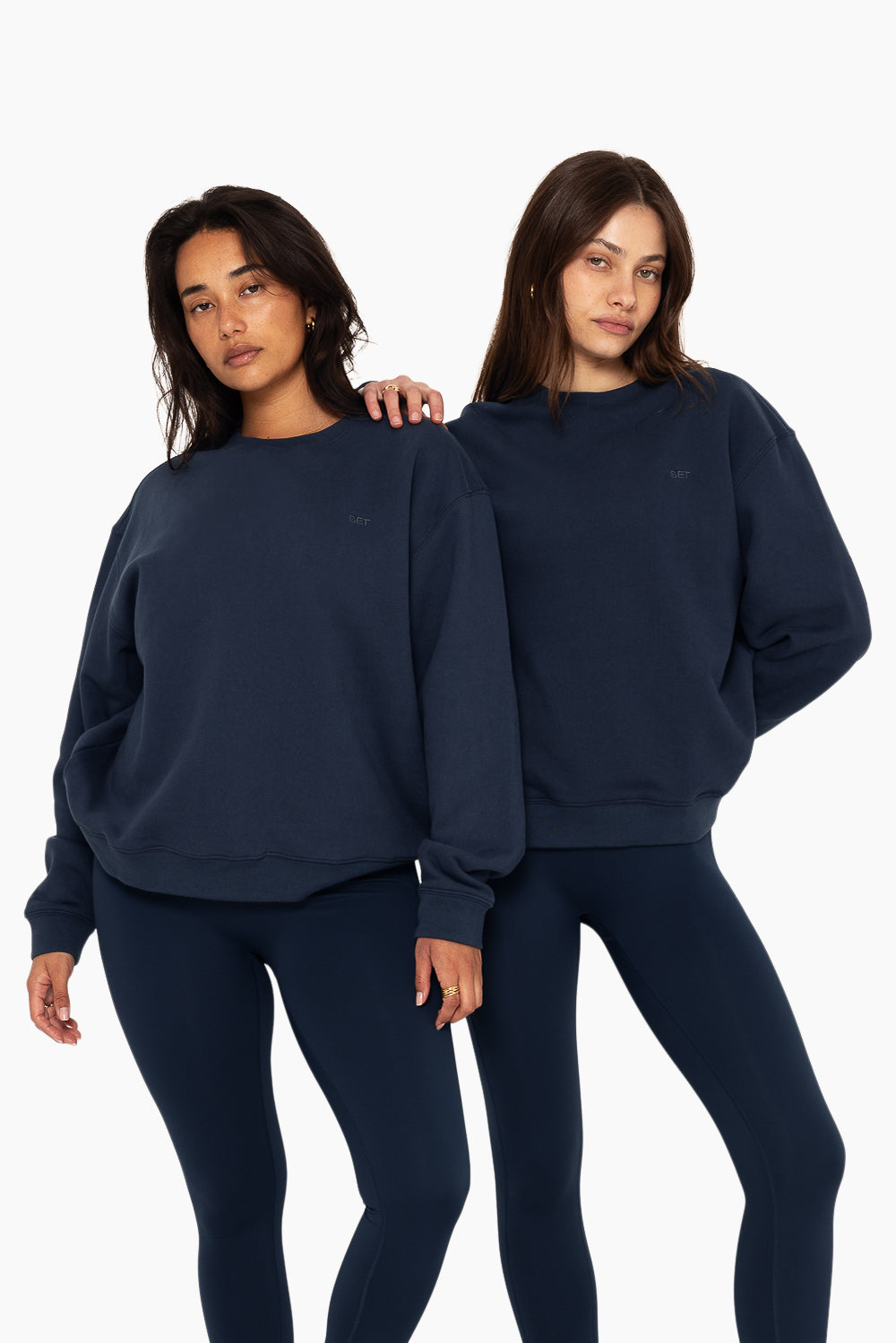 SET, EMBROIDERED HEAVYWEIGHT SWEATS CREWNECK IN OXFORD