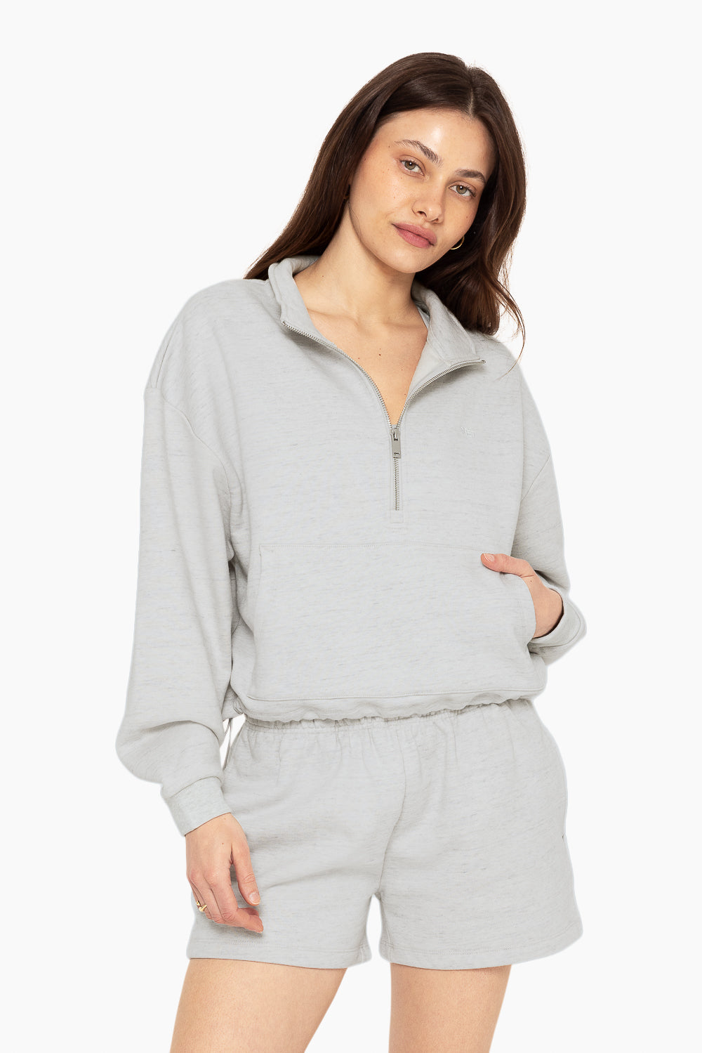 SET, EMBROIDERED HEAVYWEIGHT SWEATS HALF ZIP IN HEATHER GREY