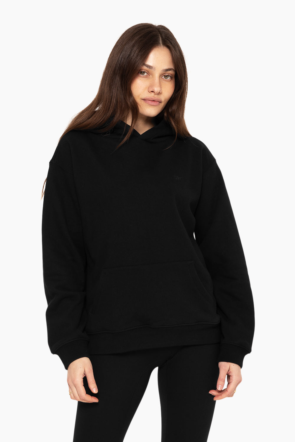 SET, EMBROIDERED HEAVYWEIGHT SWEATS HOODIE IN ONYX