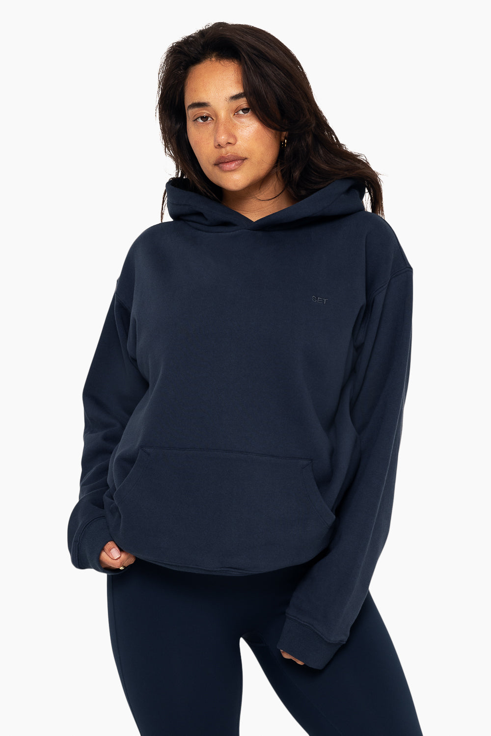 SET, EMBROIDERED HEAVYWEIGHT SWEATS HOODIE IN OXFORD