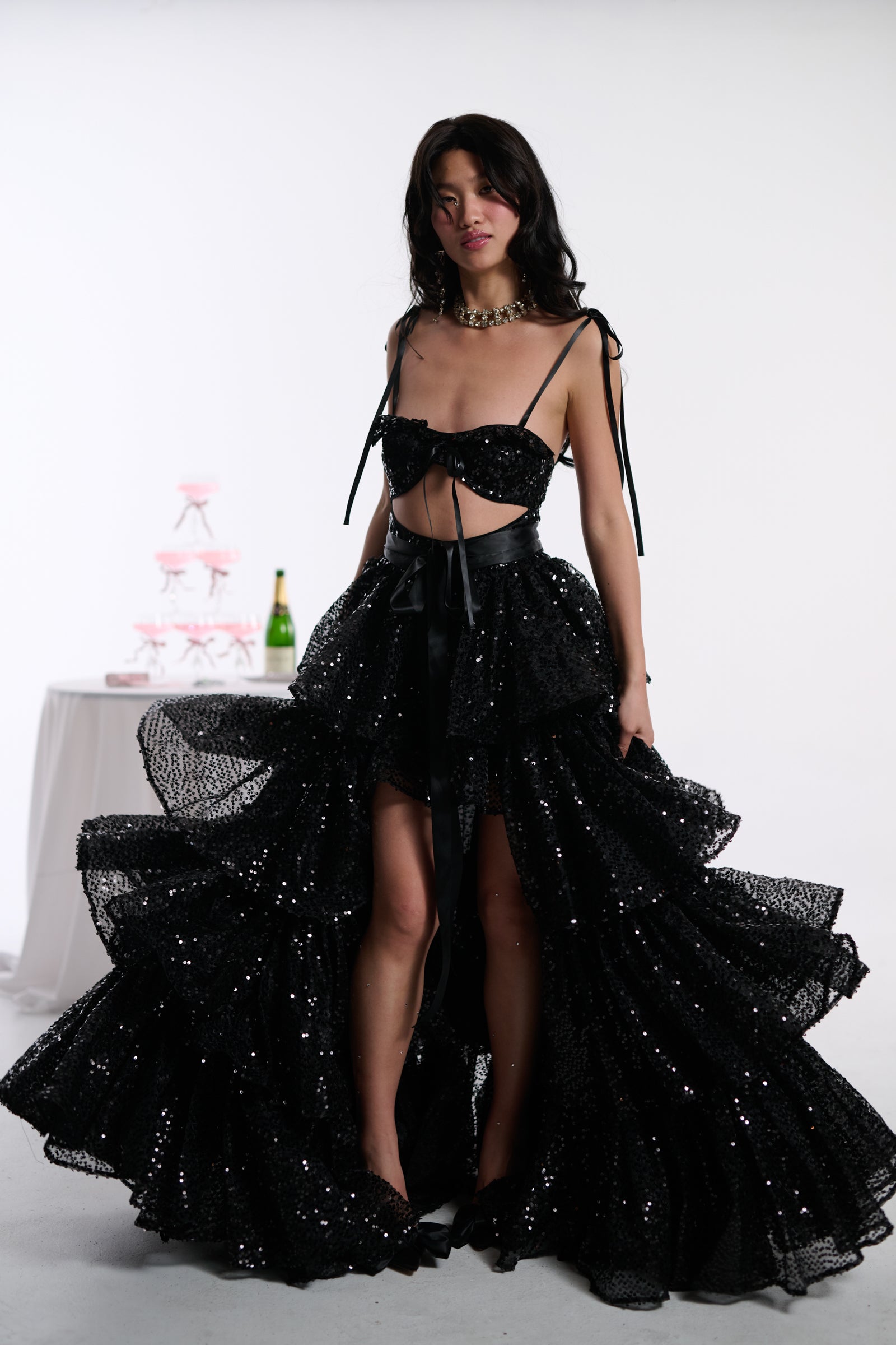 The Onyx Champagne Set