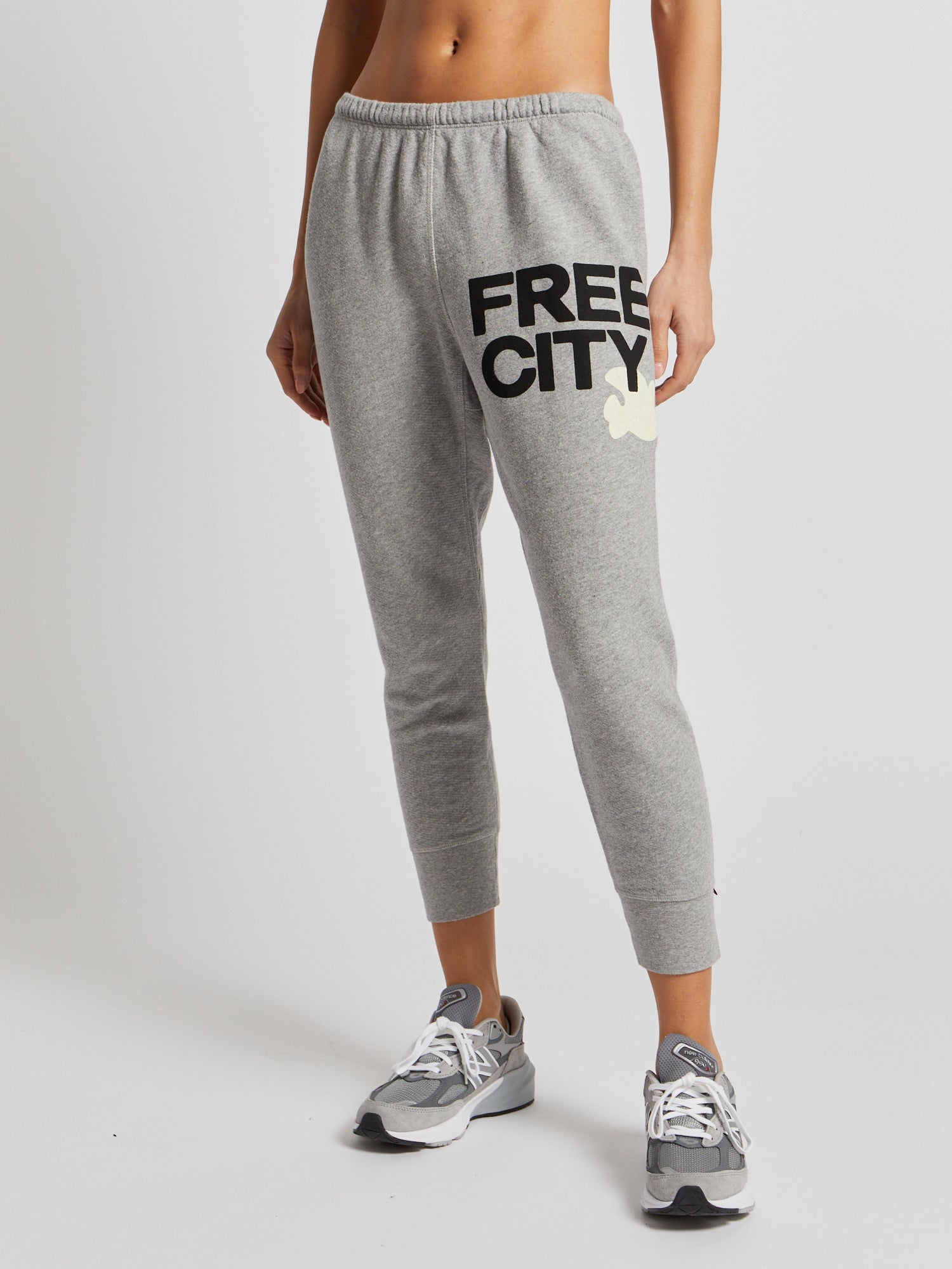 Large Heather 3/4 Sweats | FREECITY