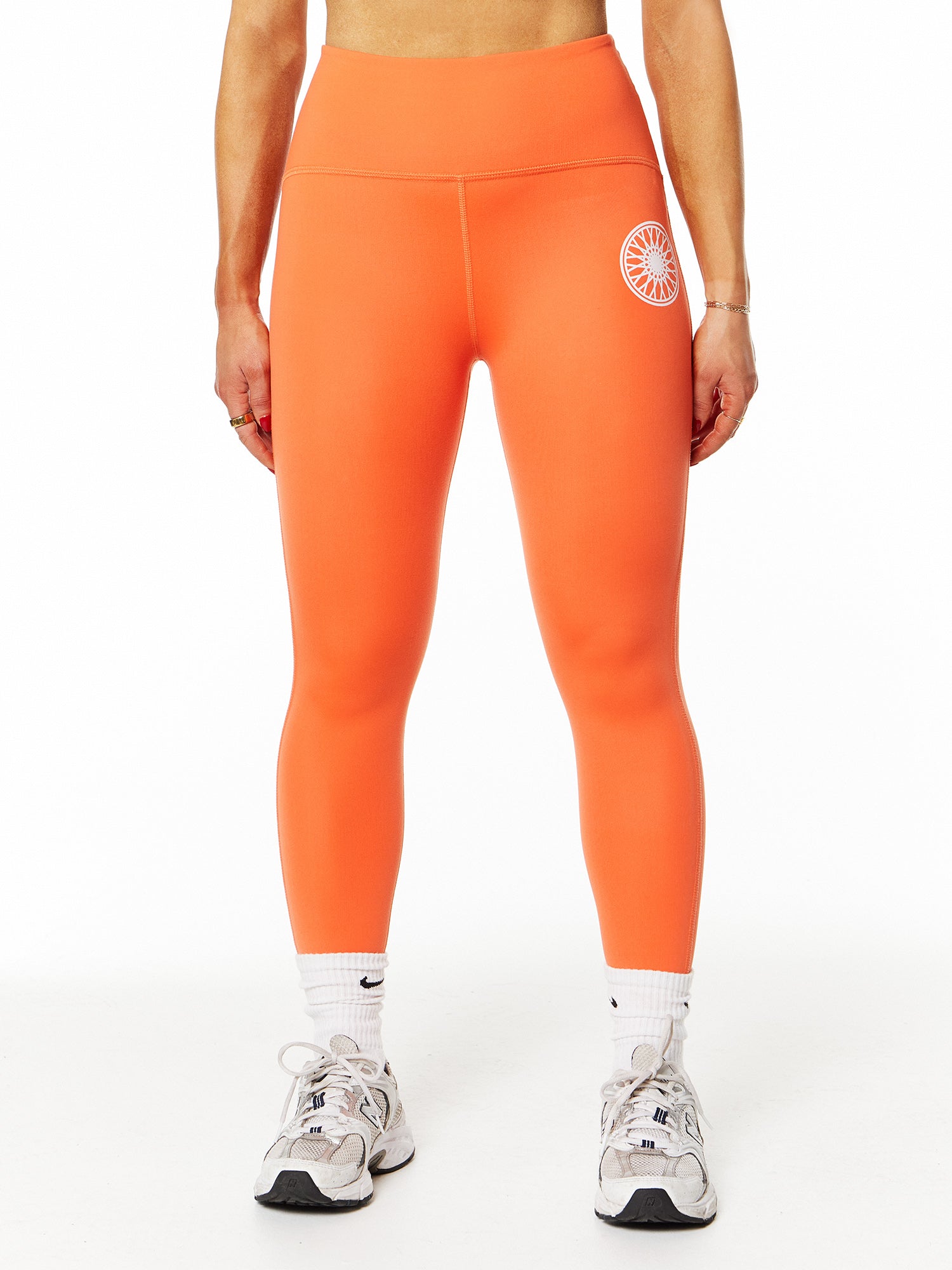 POWERBEYOND Strive Legging BARN | Beyond Yoga