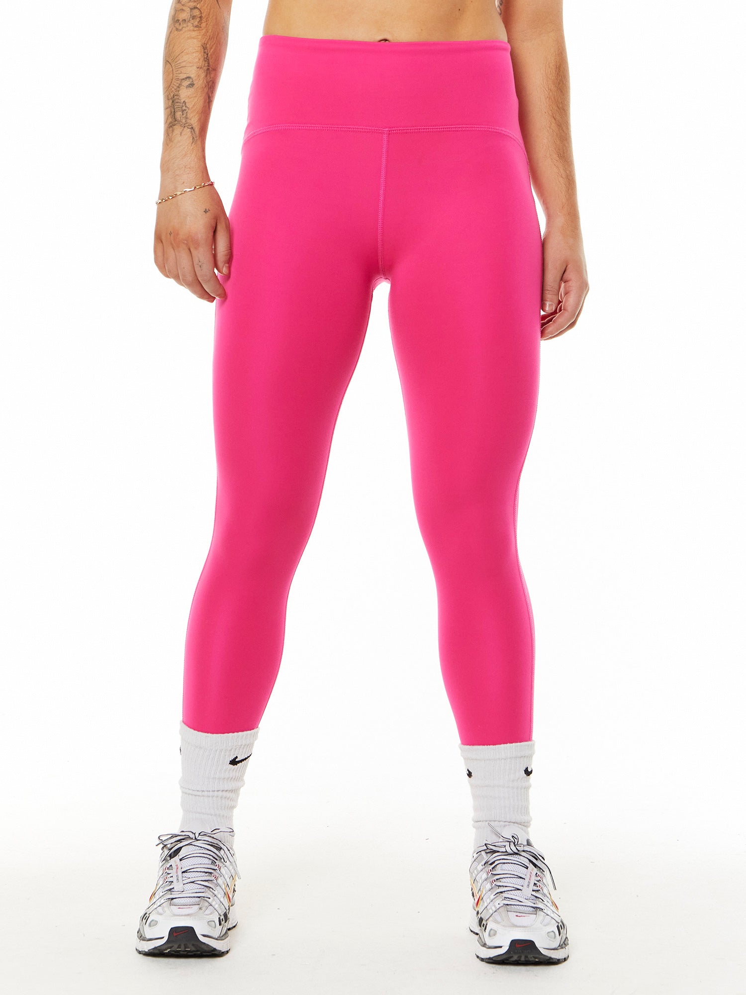 POWERBEYONDâ„¢ Strive Midi Legging | Beyond Yoga