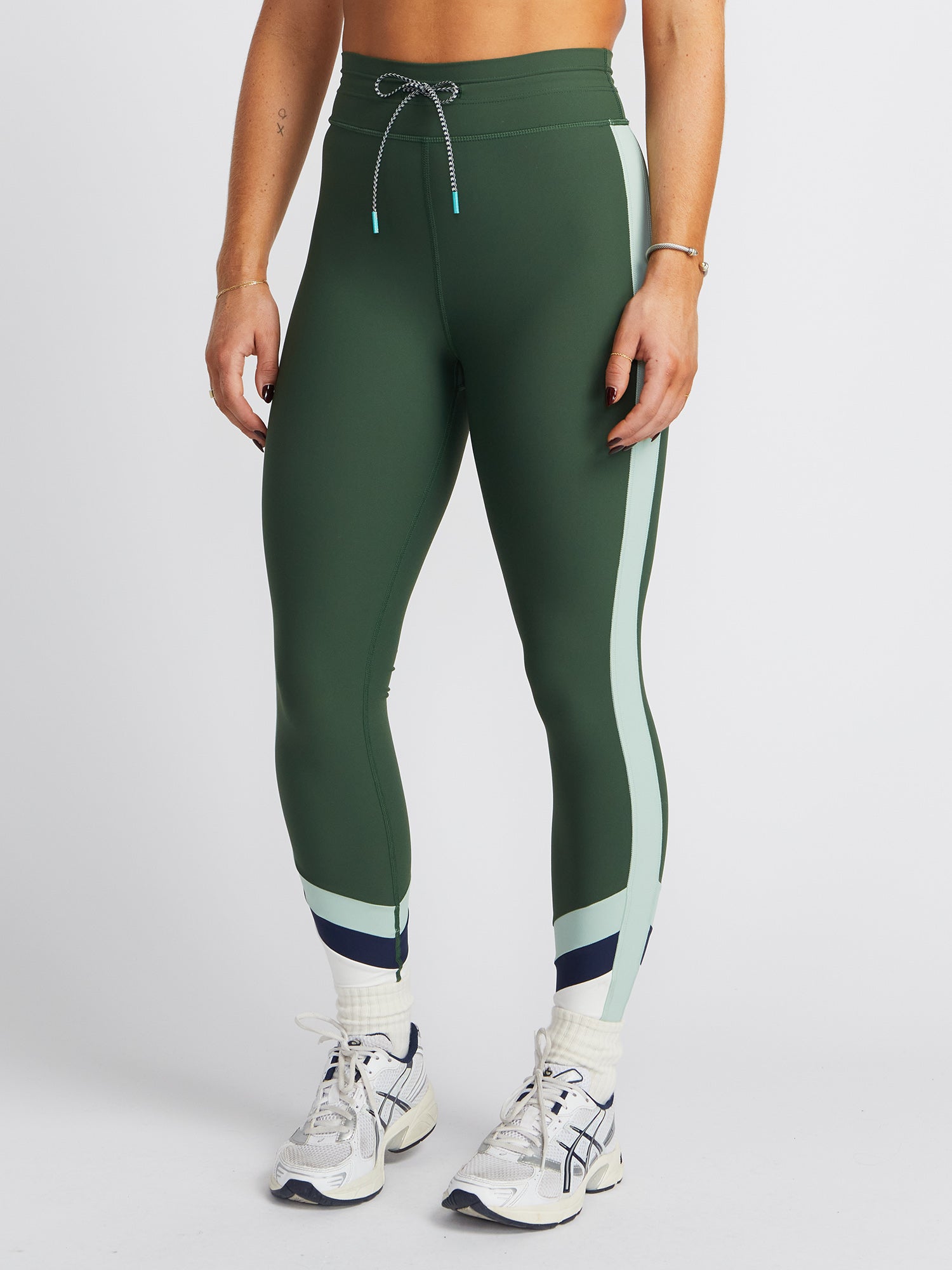 Superdream 25in Midi Pant | The Upside