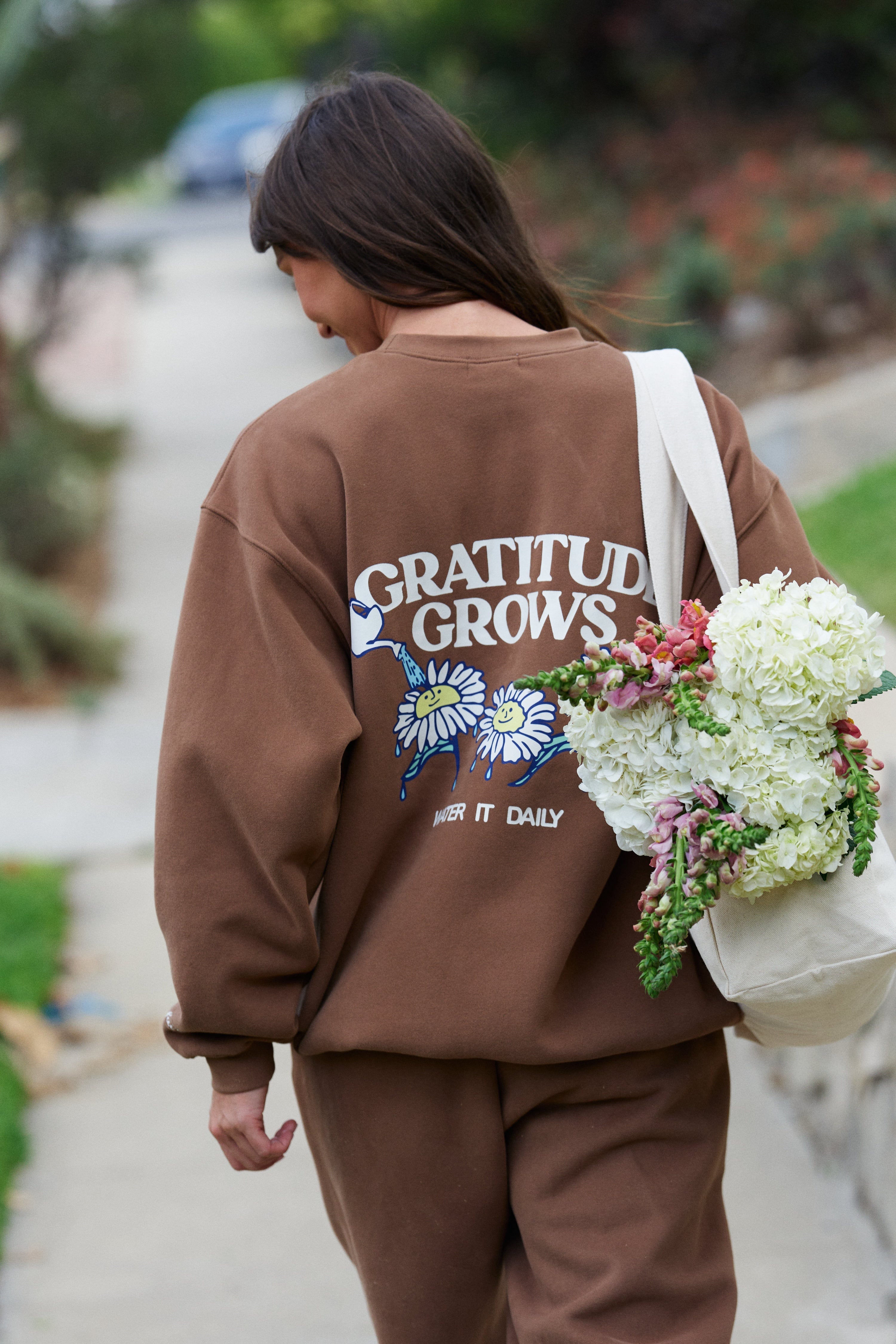 Gratitude Grows Crewneck