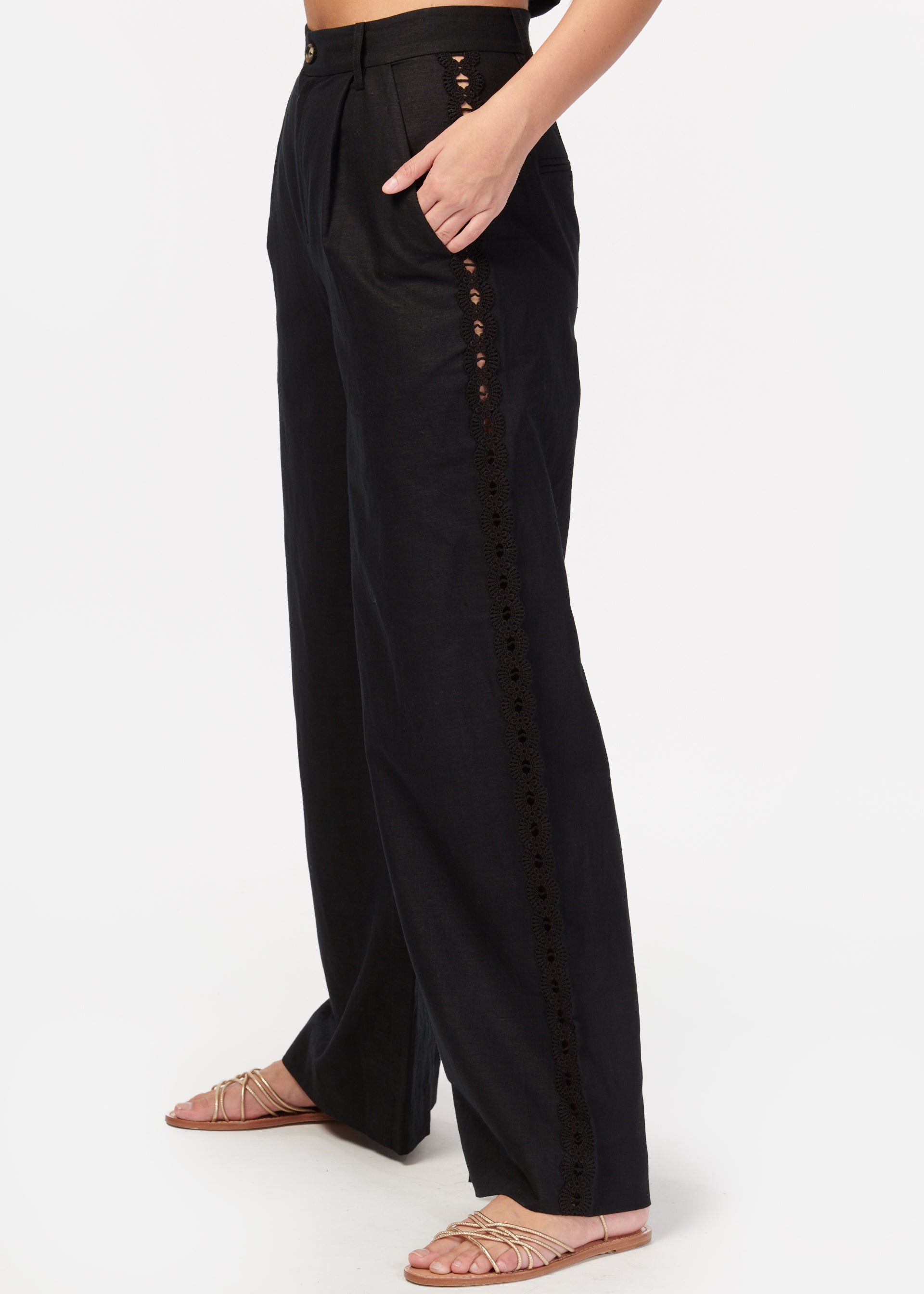 Akhila Wide Leg Pant Black