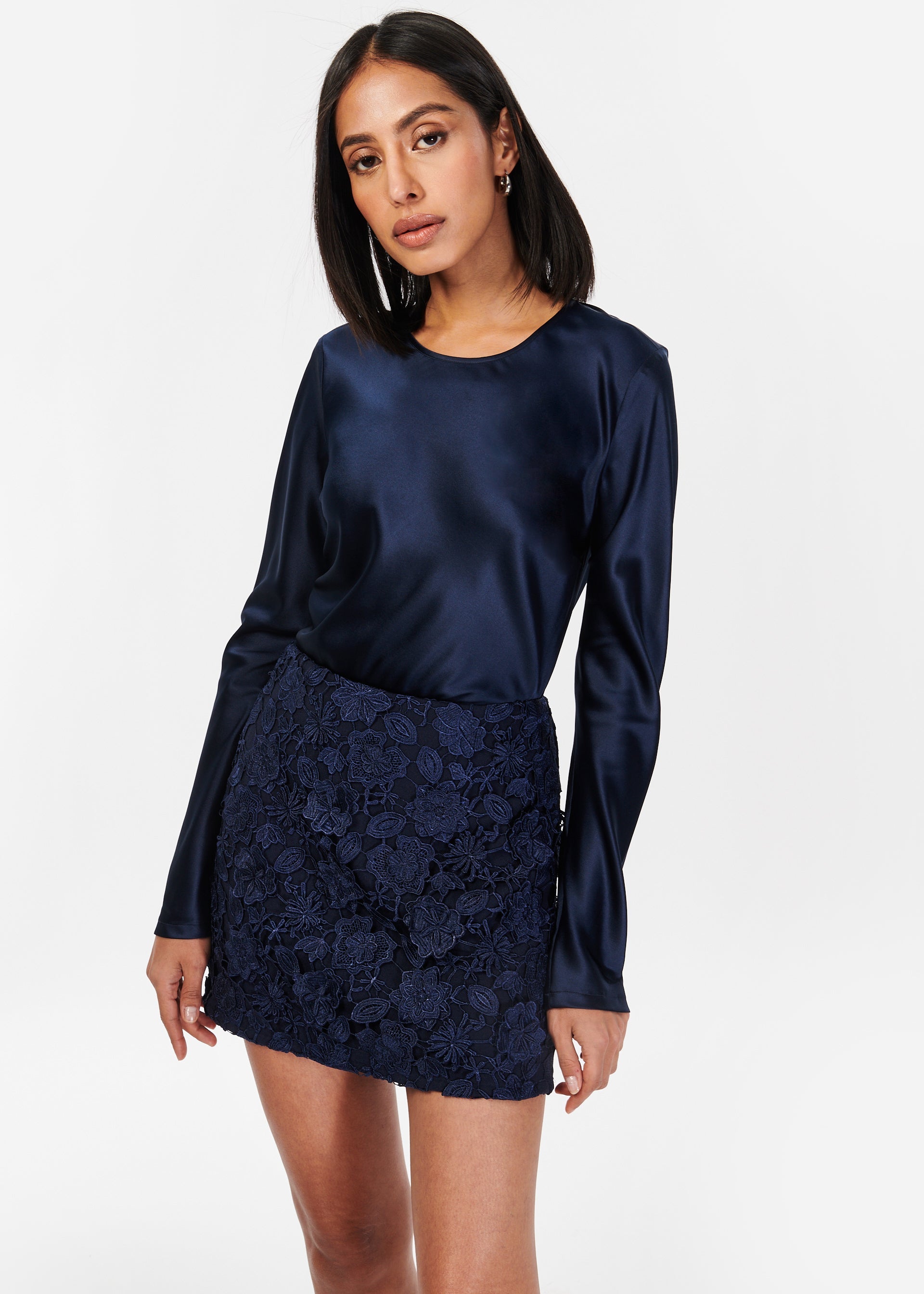 Florcienta Lace Skirt Navy